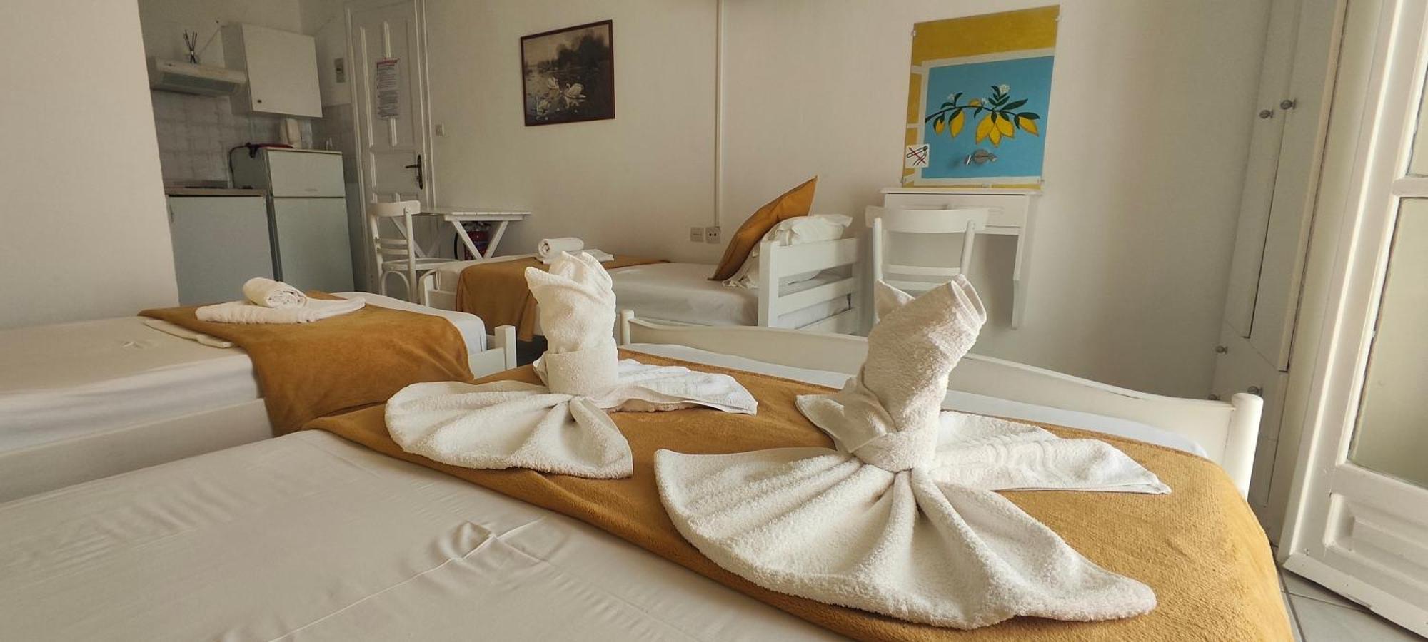 Amaranthos Skiathos View