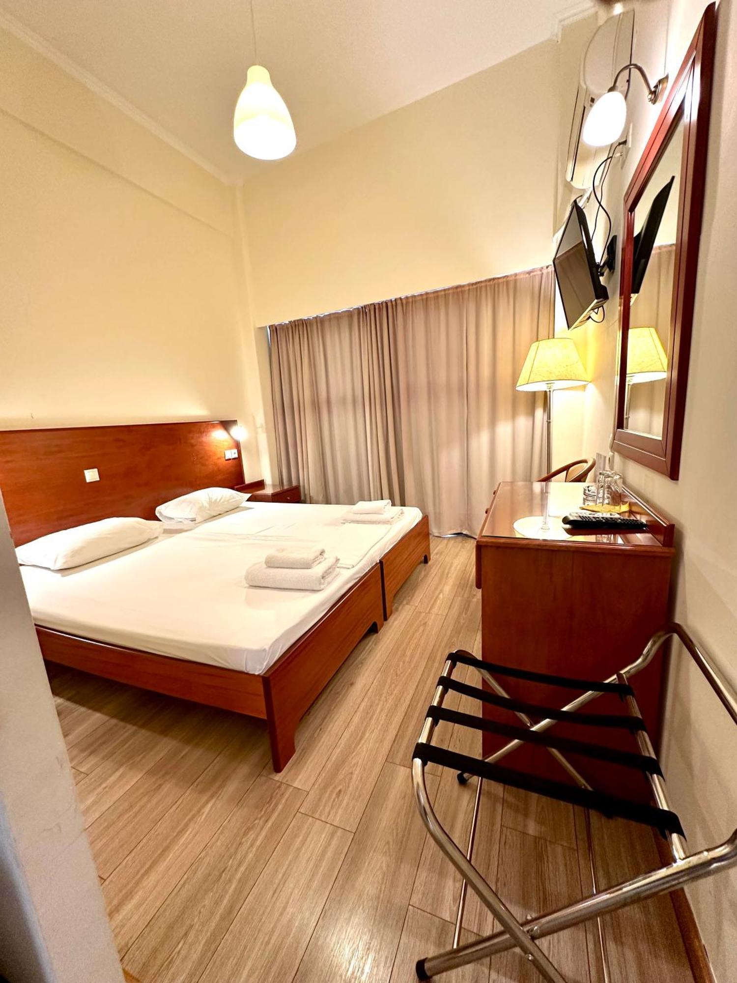 Akti 2* Loutraki (Corinthia)