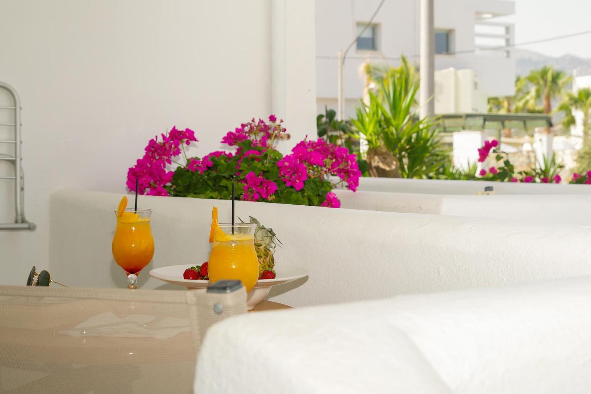 Angela Aparthotel