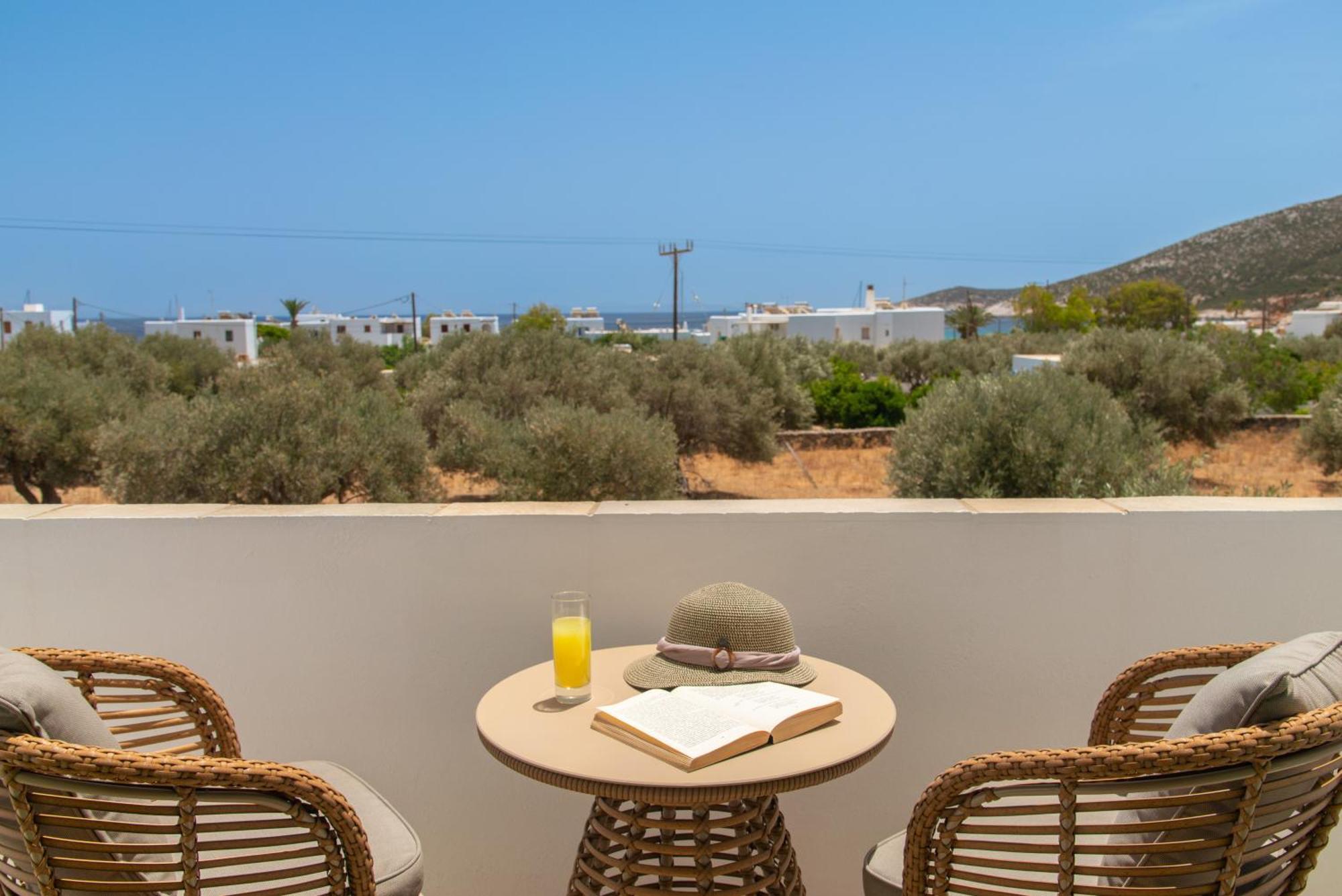 Edem 3* Platis Gialos (Sifnos)
