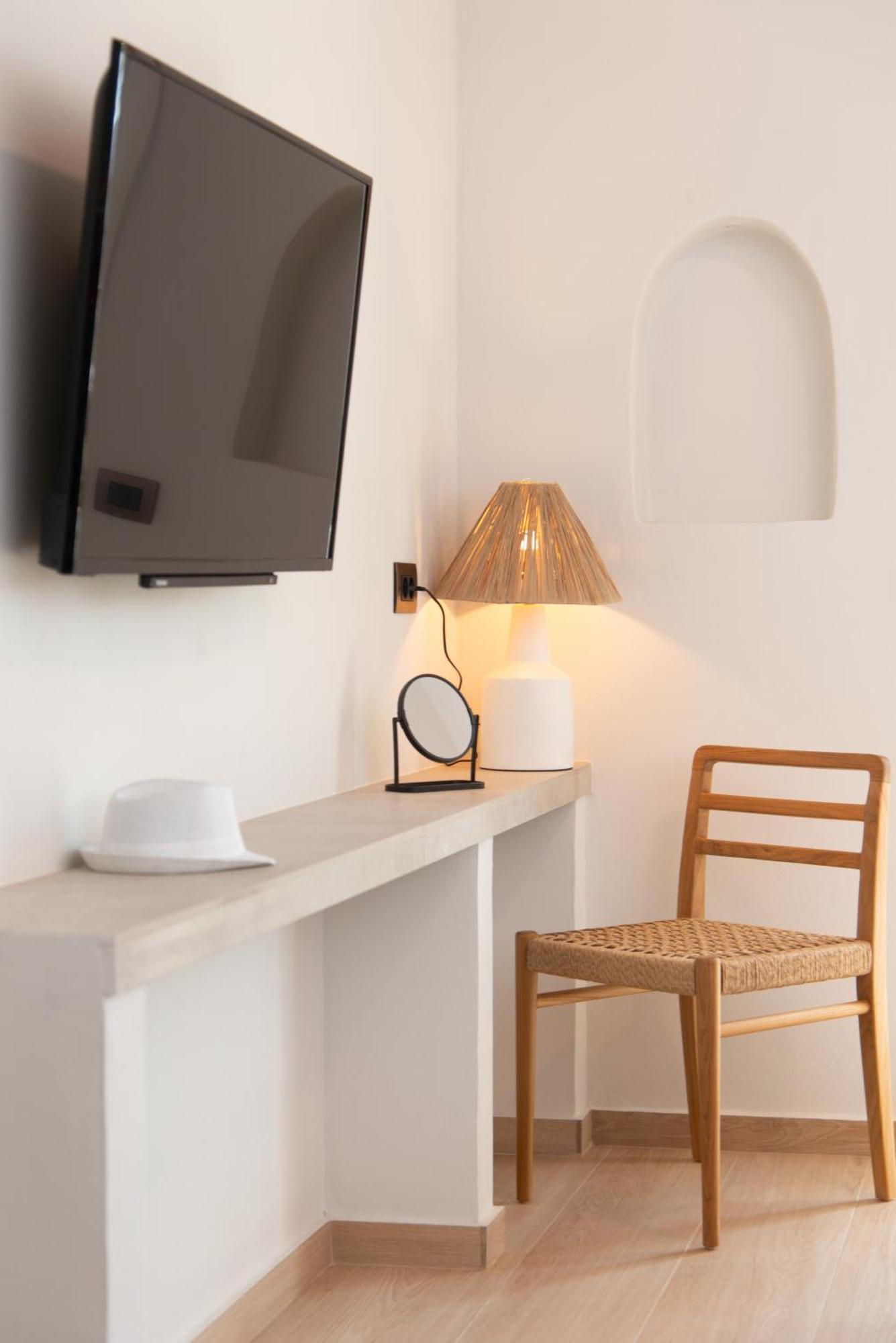 Edem Aparthotel Platis Gialos (Sifnos)