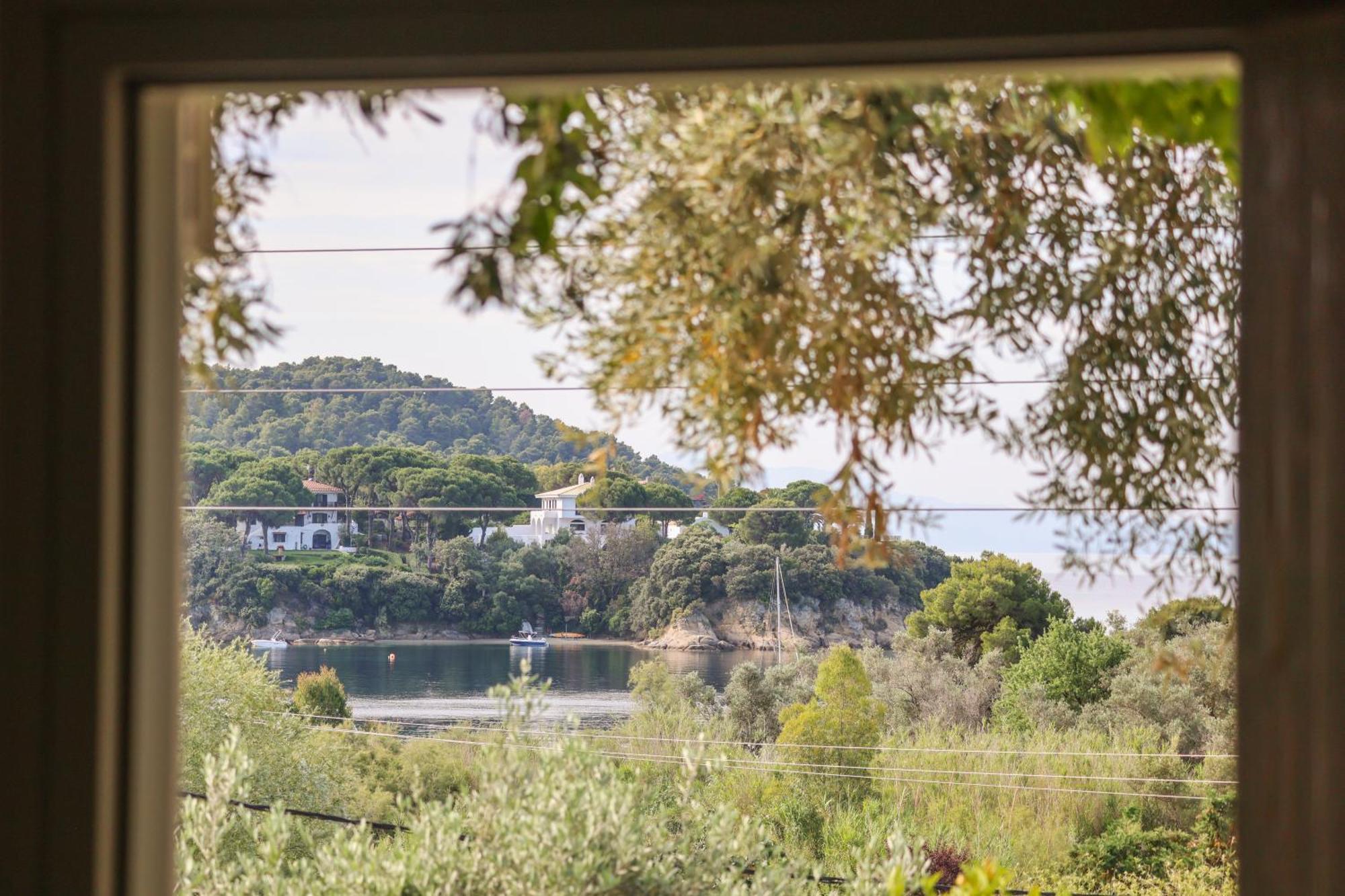 Studios Eleni * Platanias (Skiathos)