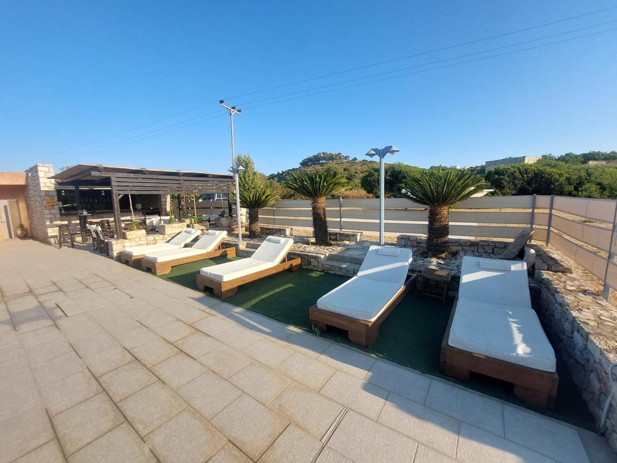 Petradi Aparthotel *