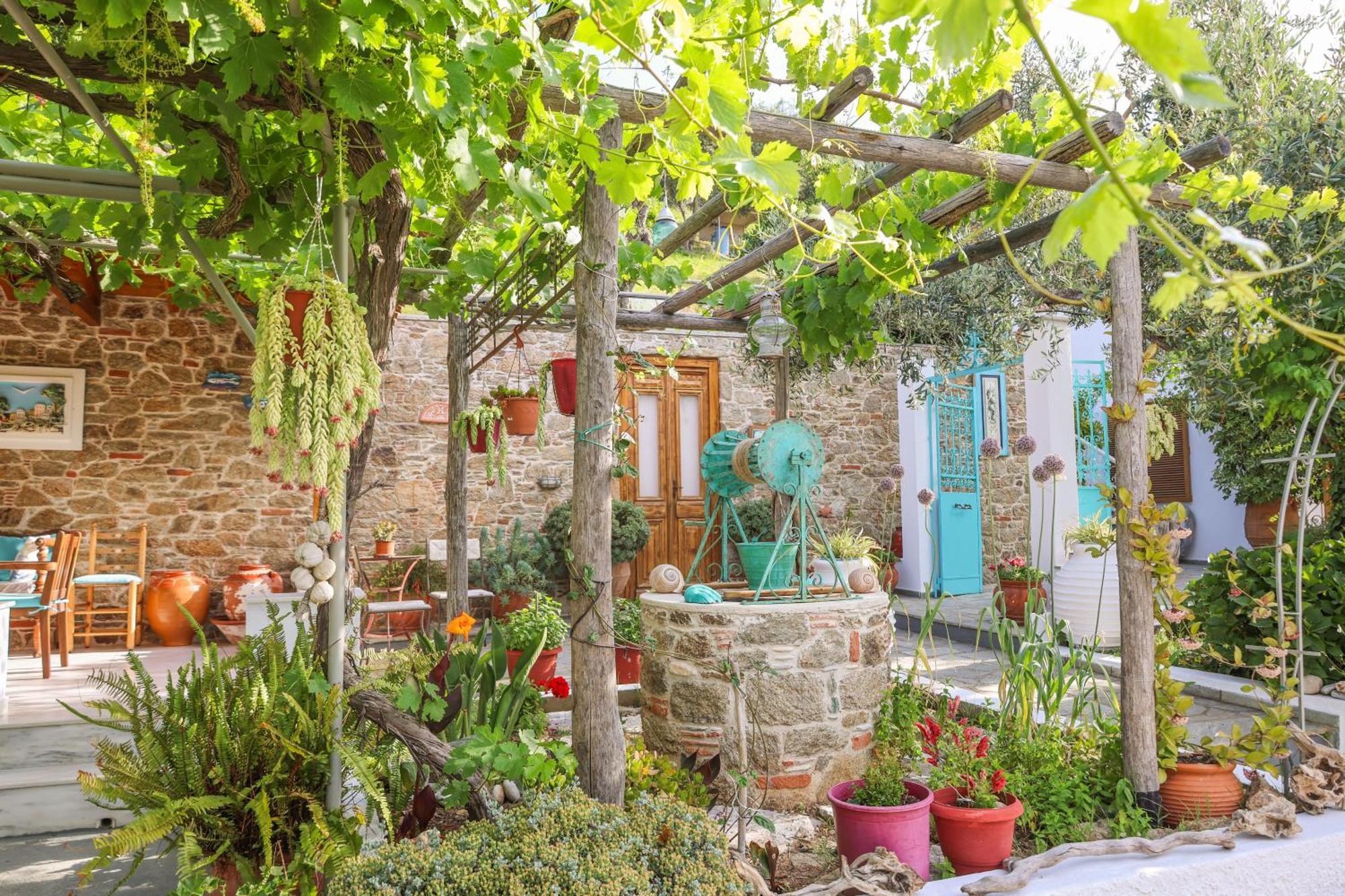 Studios Eleni * Platanias (Skiathos)