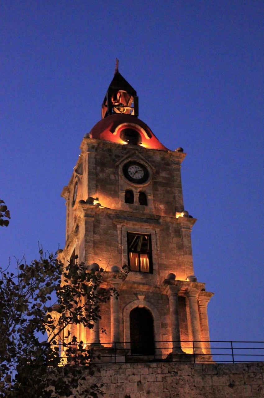Spot Hotel