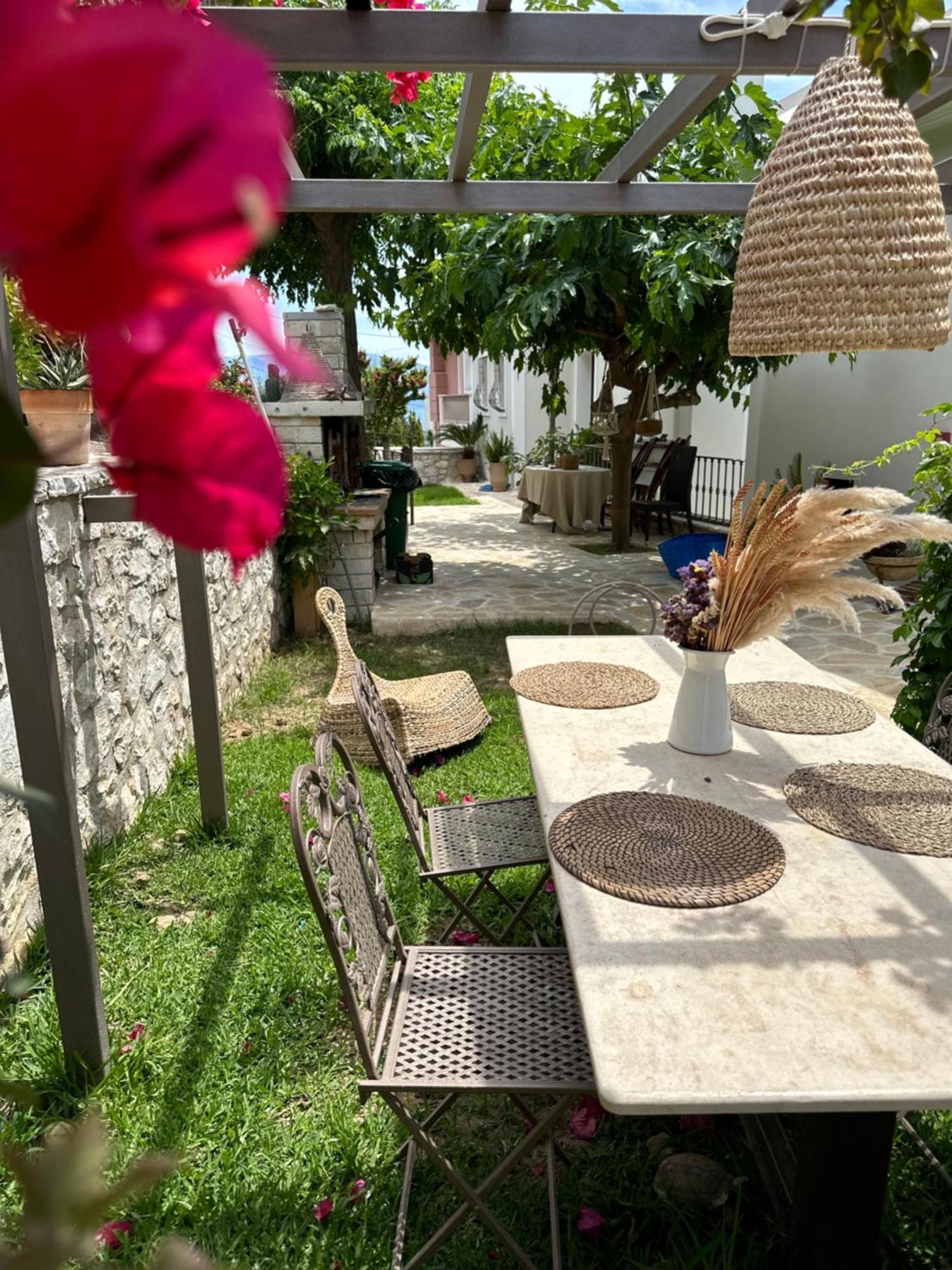 Kores Villa *