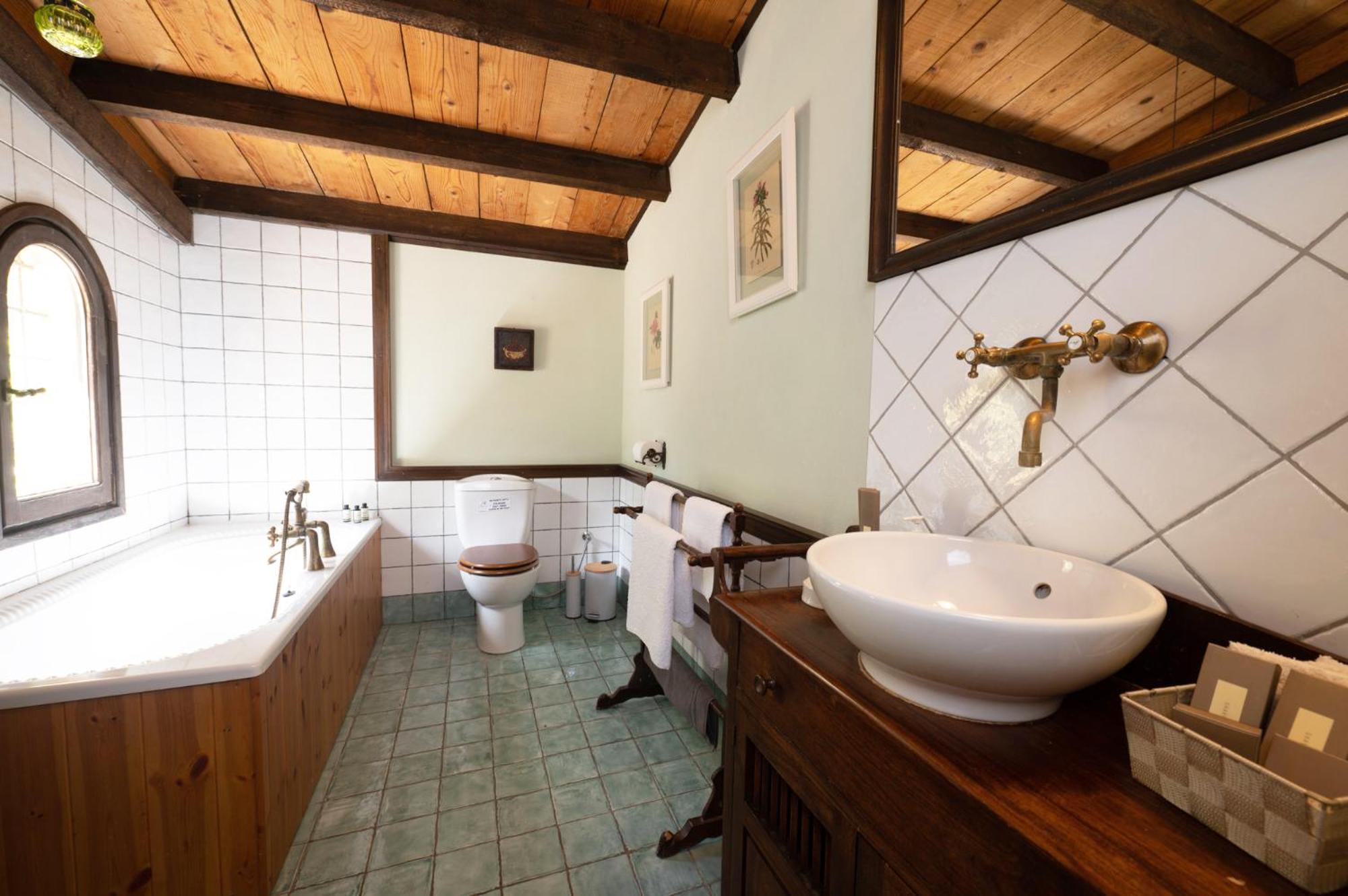 Manavra Villa Ipsos