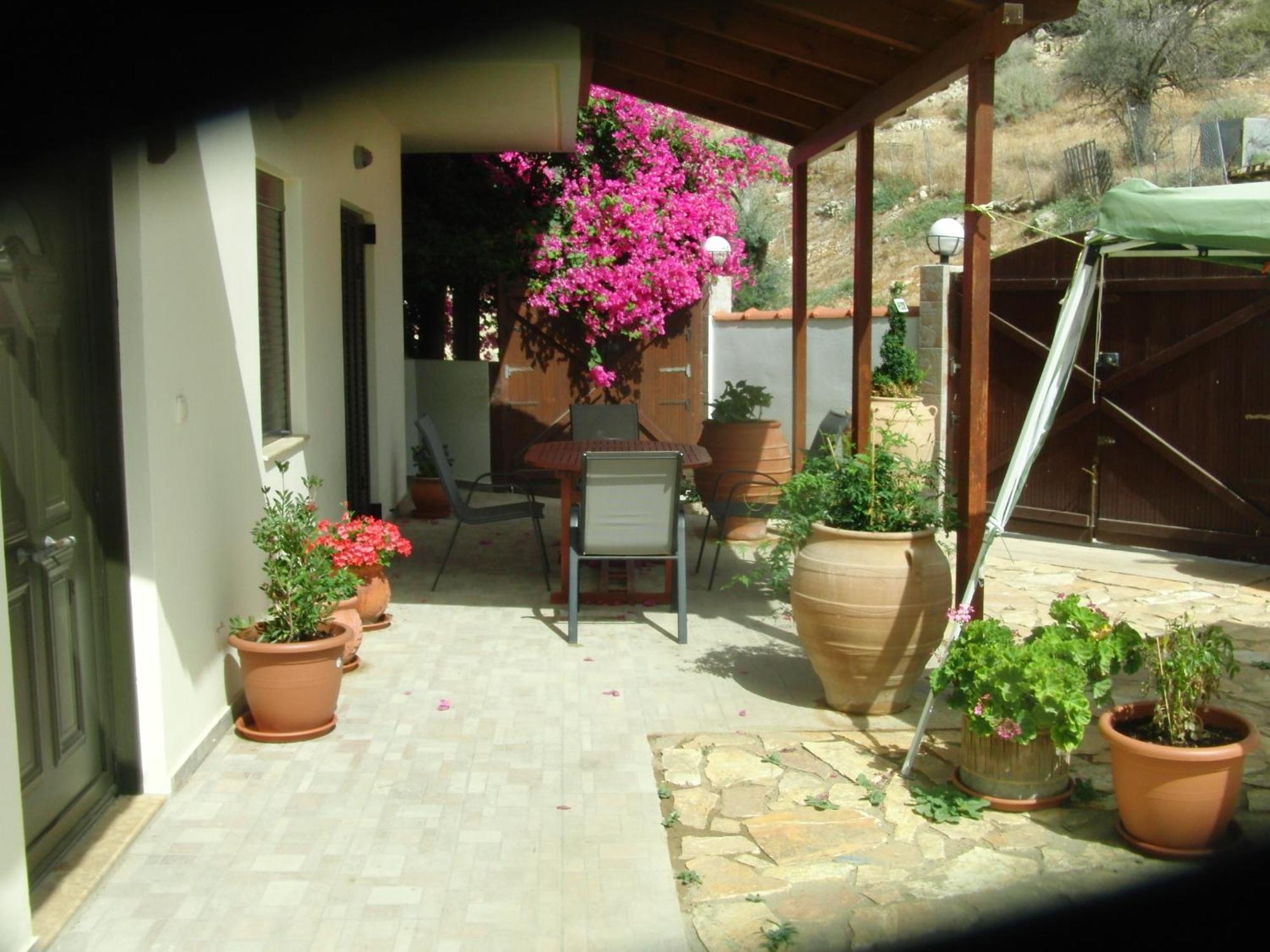 Artemis Appartments Apartment Pitsidia