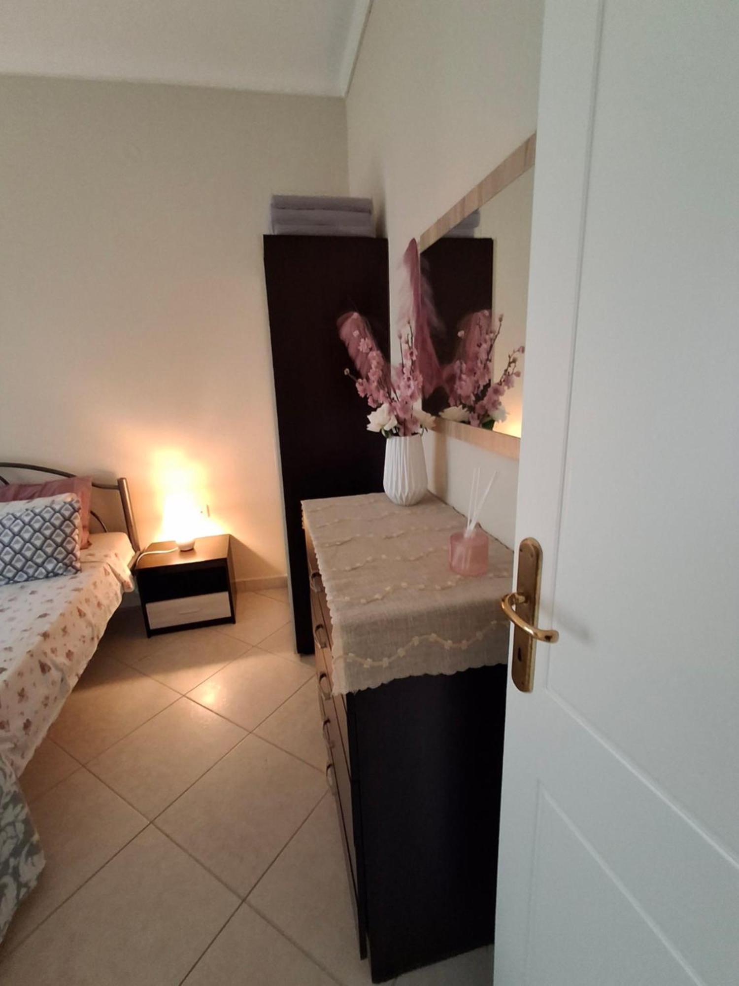 Apartment Anastasia's 2 Nea Peramos (Macedonia)