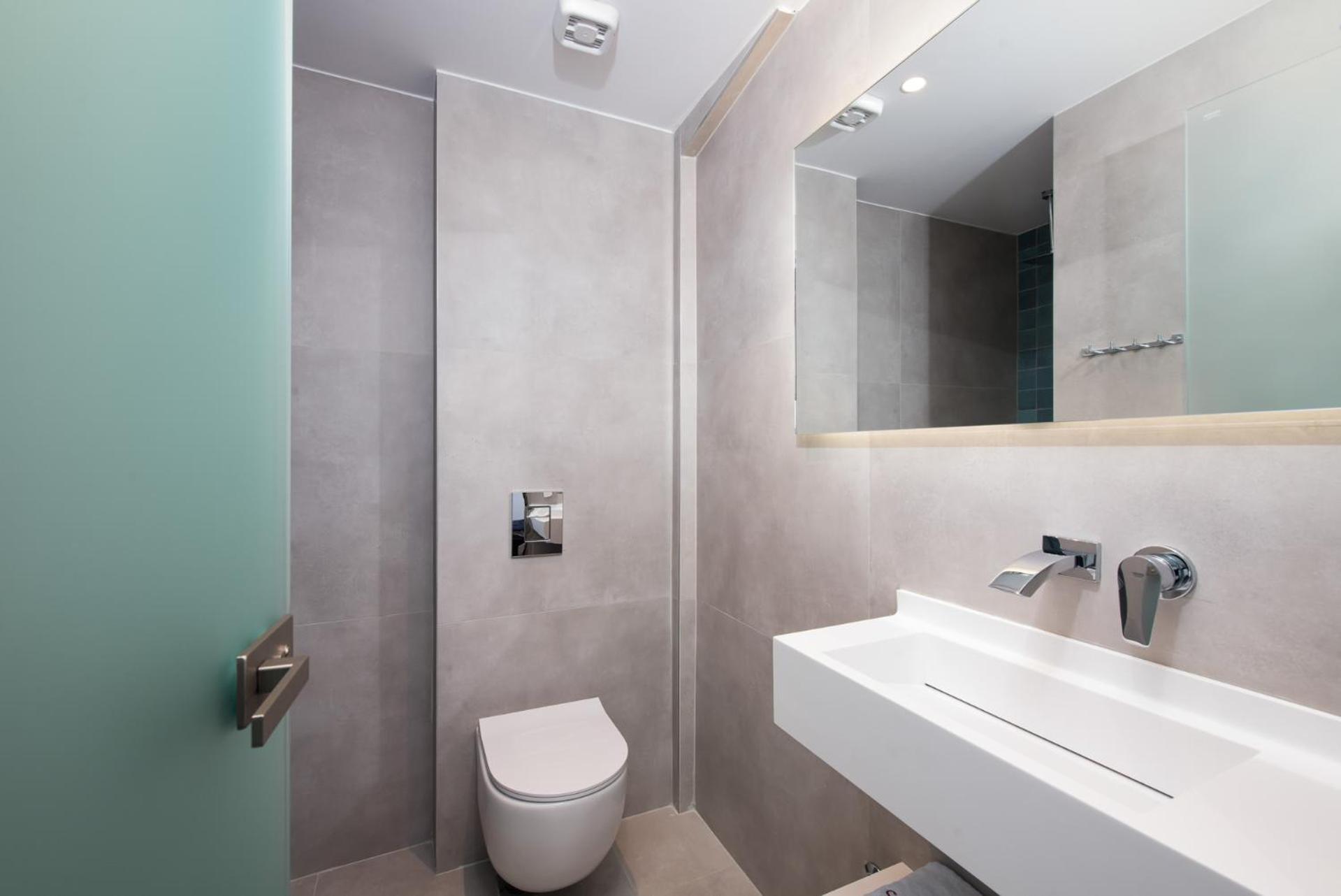 Sourinis Luxury