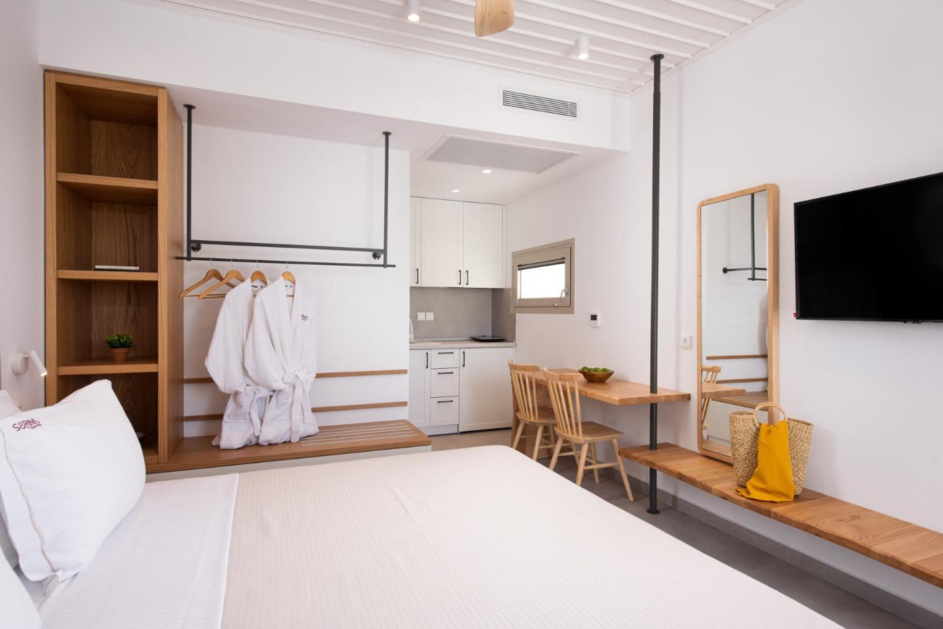 Aparthotel Sourinis Luxury