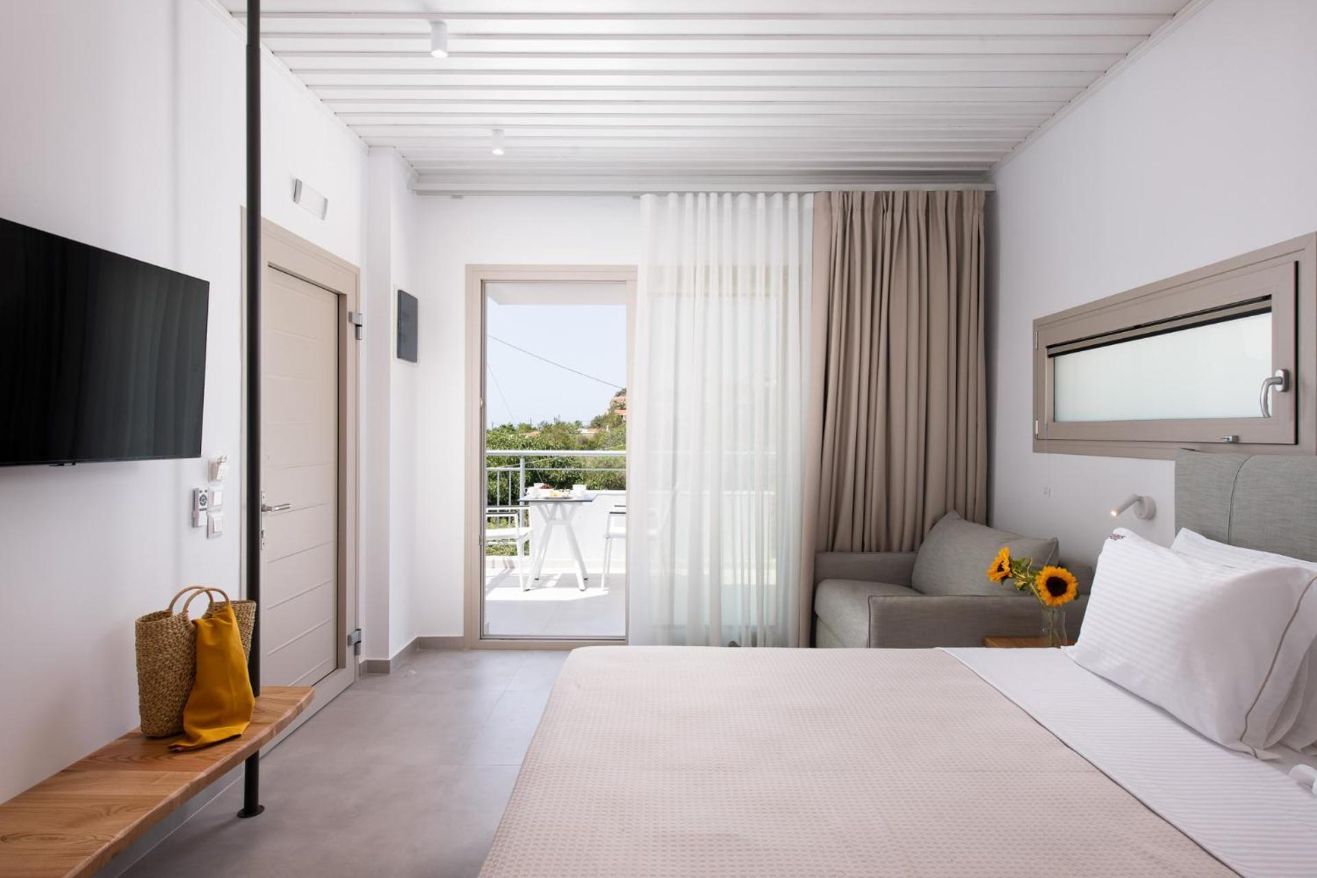 Sourinis Luxury Aparthotel