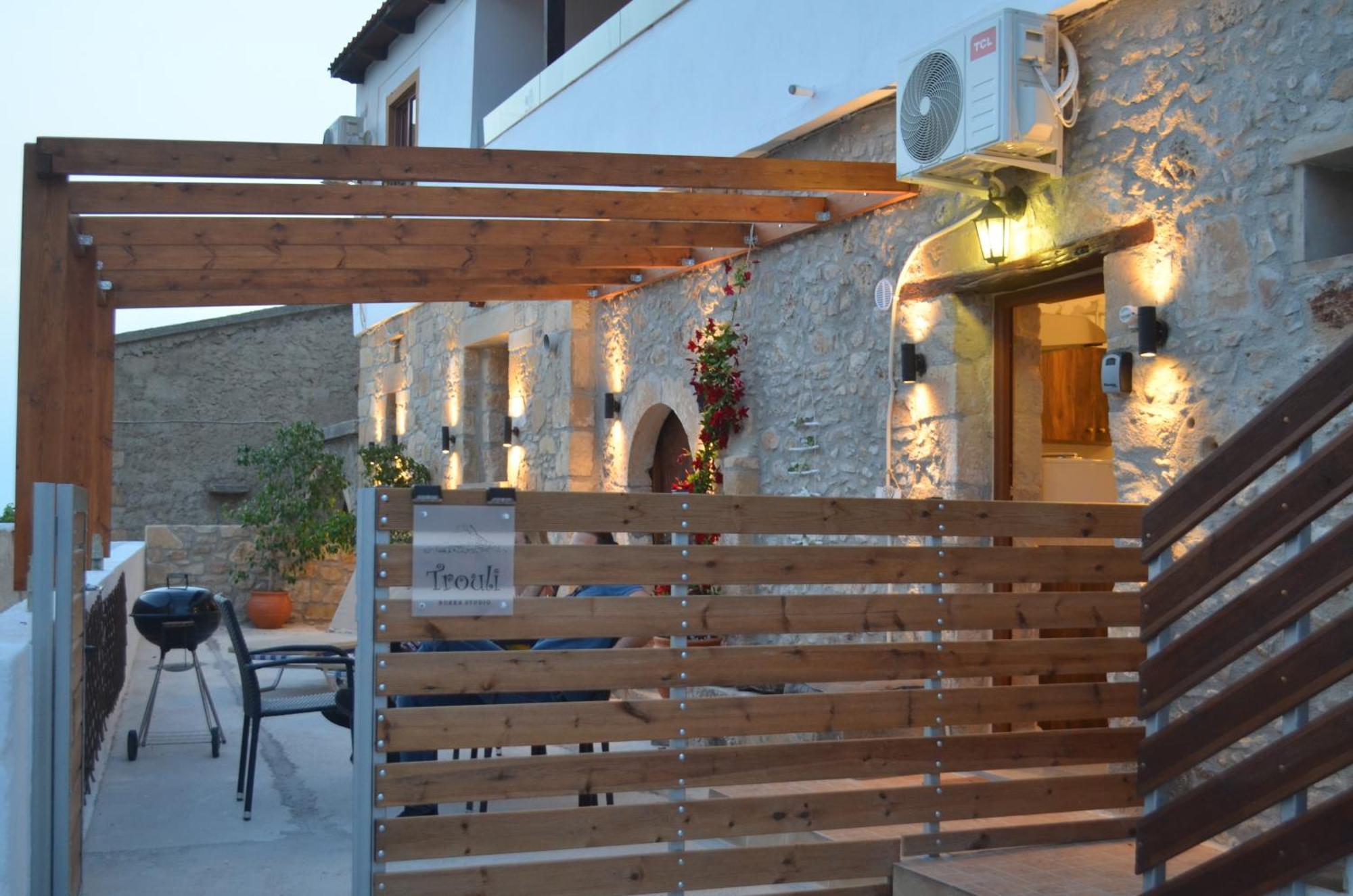 Holiday home Trouli Rokka House *