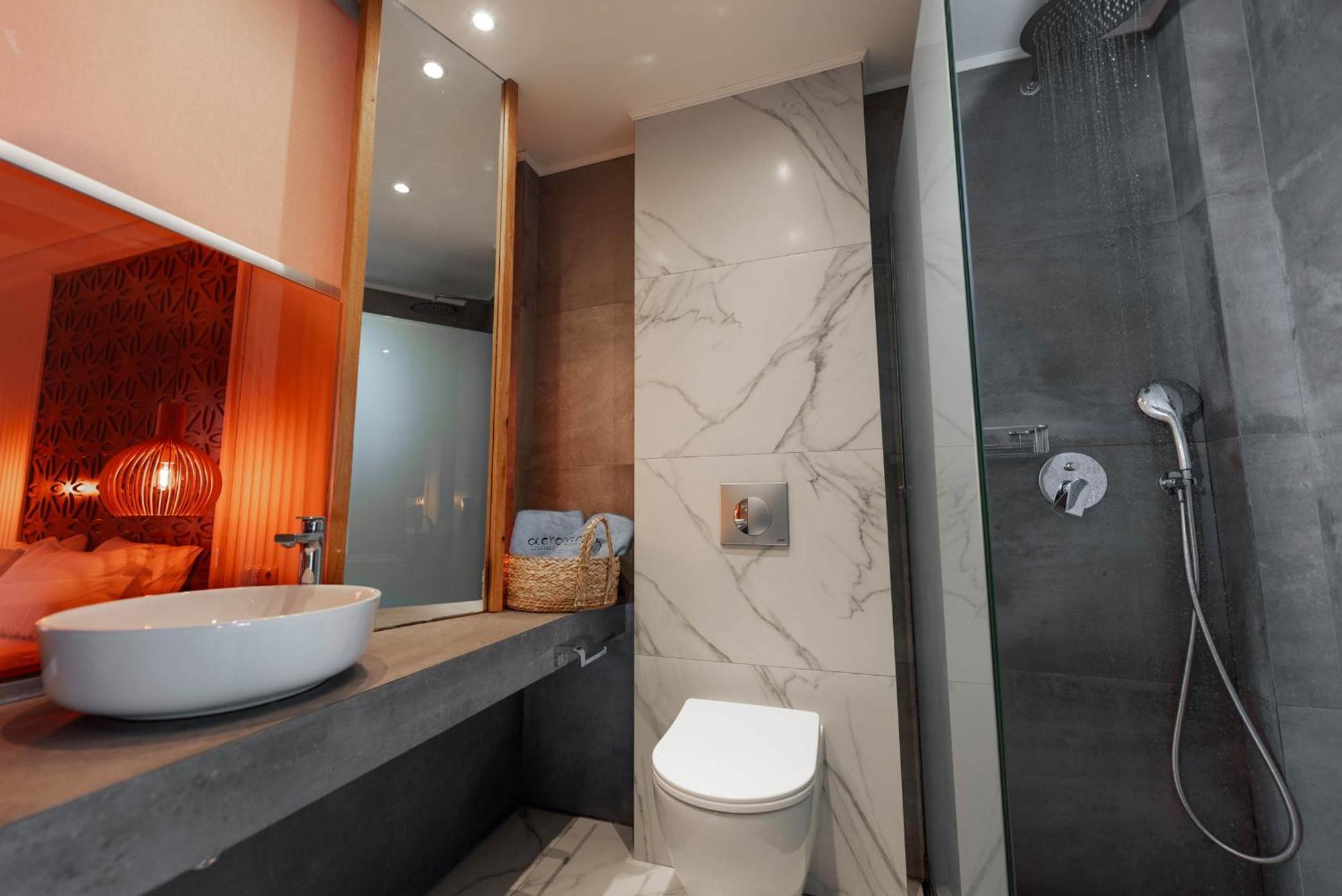 Hotel Acron *