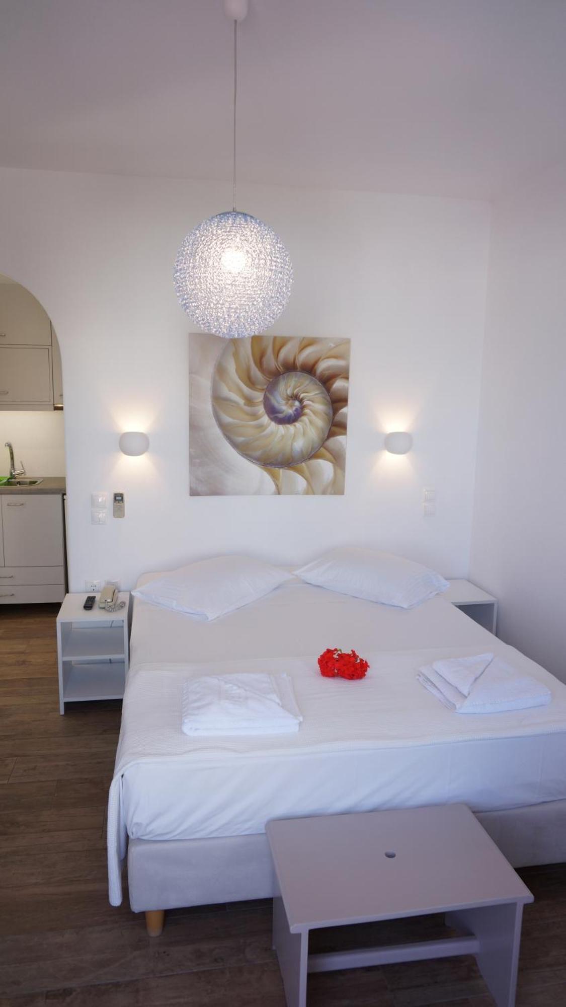 Maria Elena - Hotel *