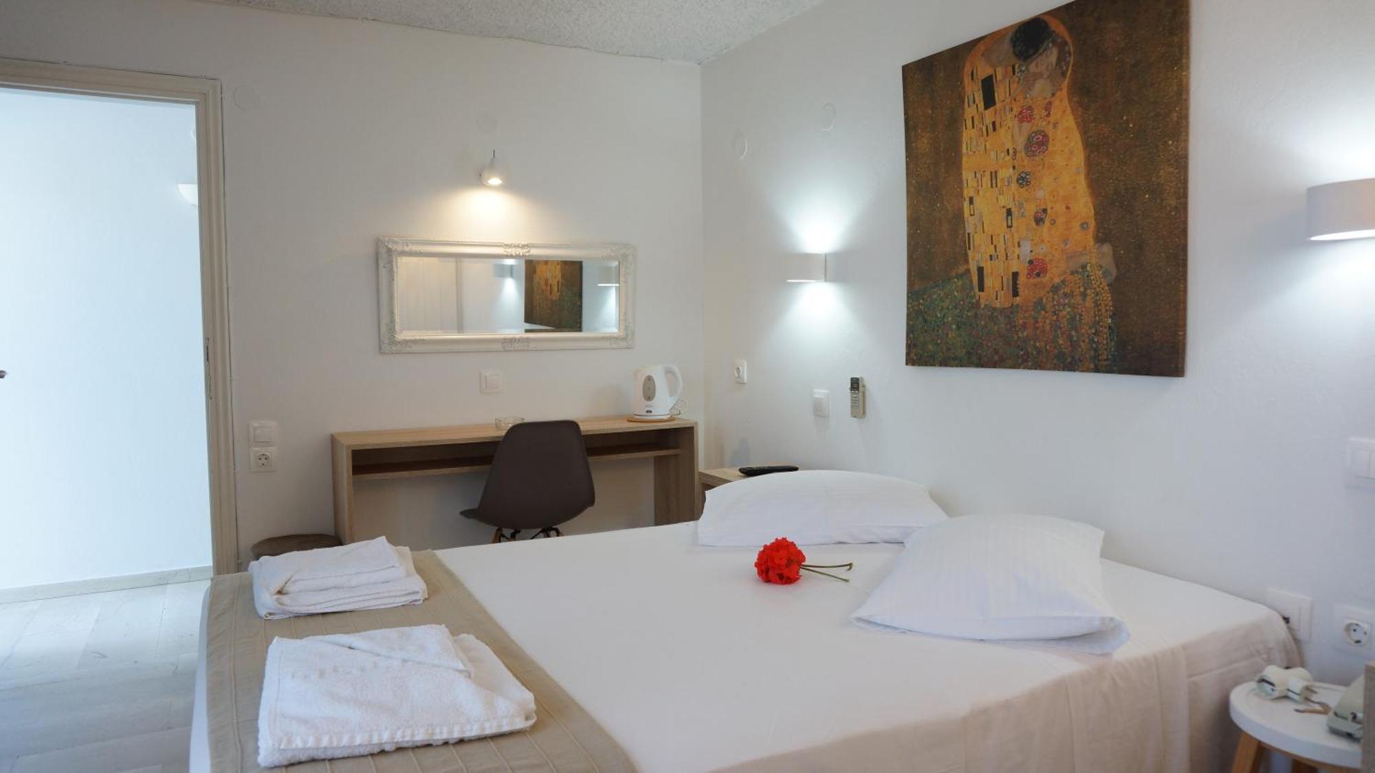 Maria Elena - Hotel