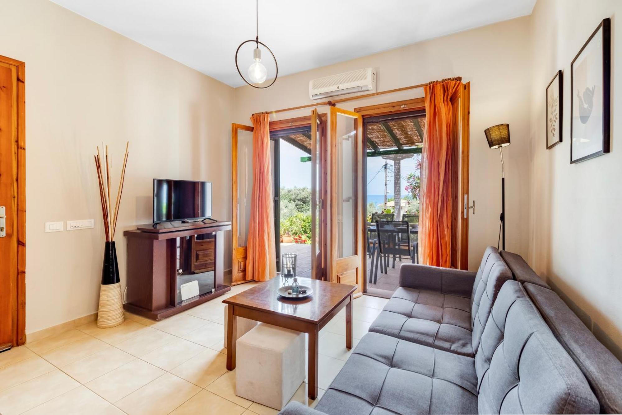 Theasea House Apartment *