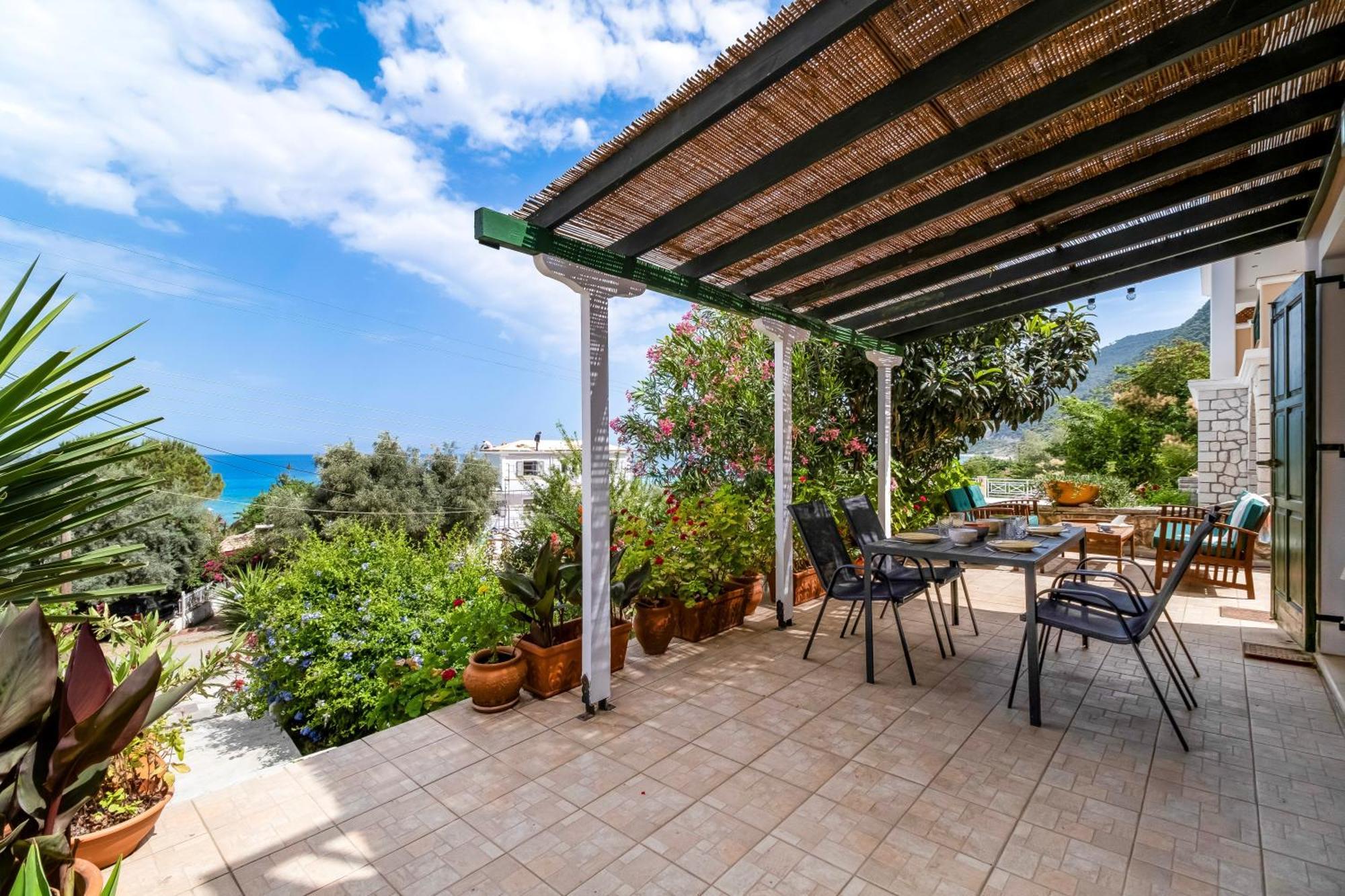 Theasea House Apartment Agios Nikitas