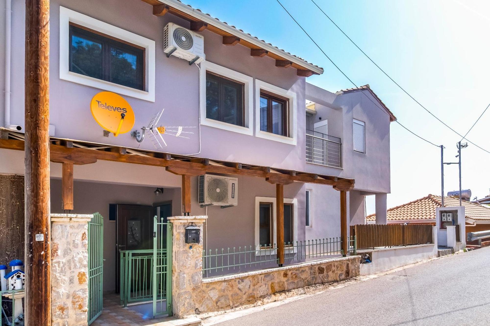 Remvi House Holiday home Lefkada City