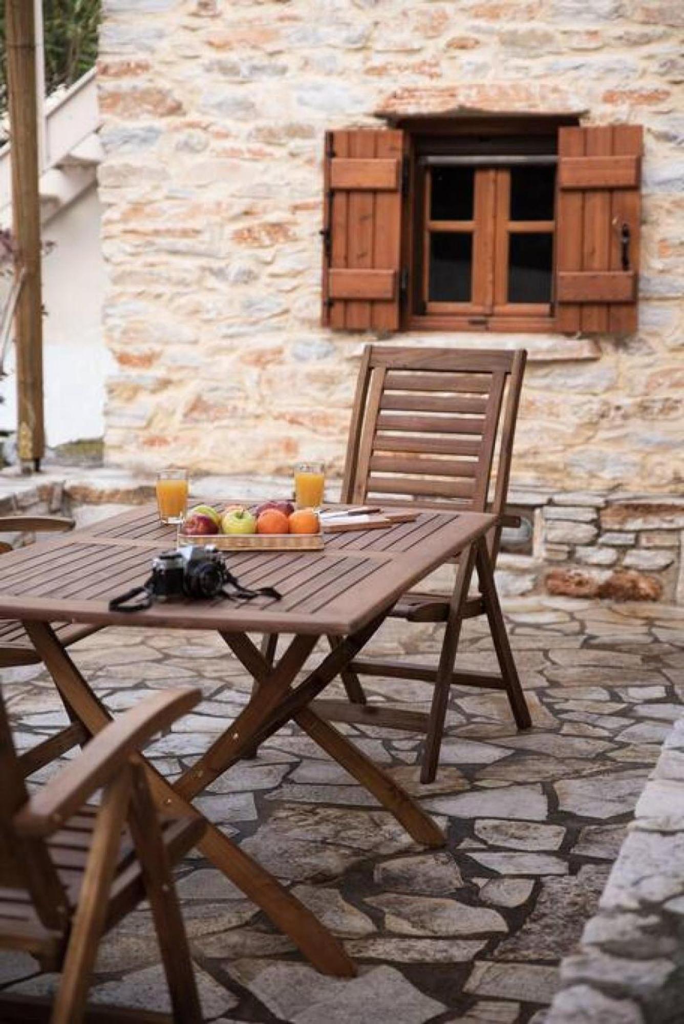 Naxos Alyko Traditional 