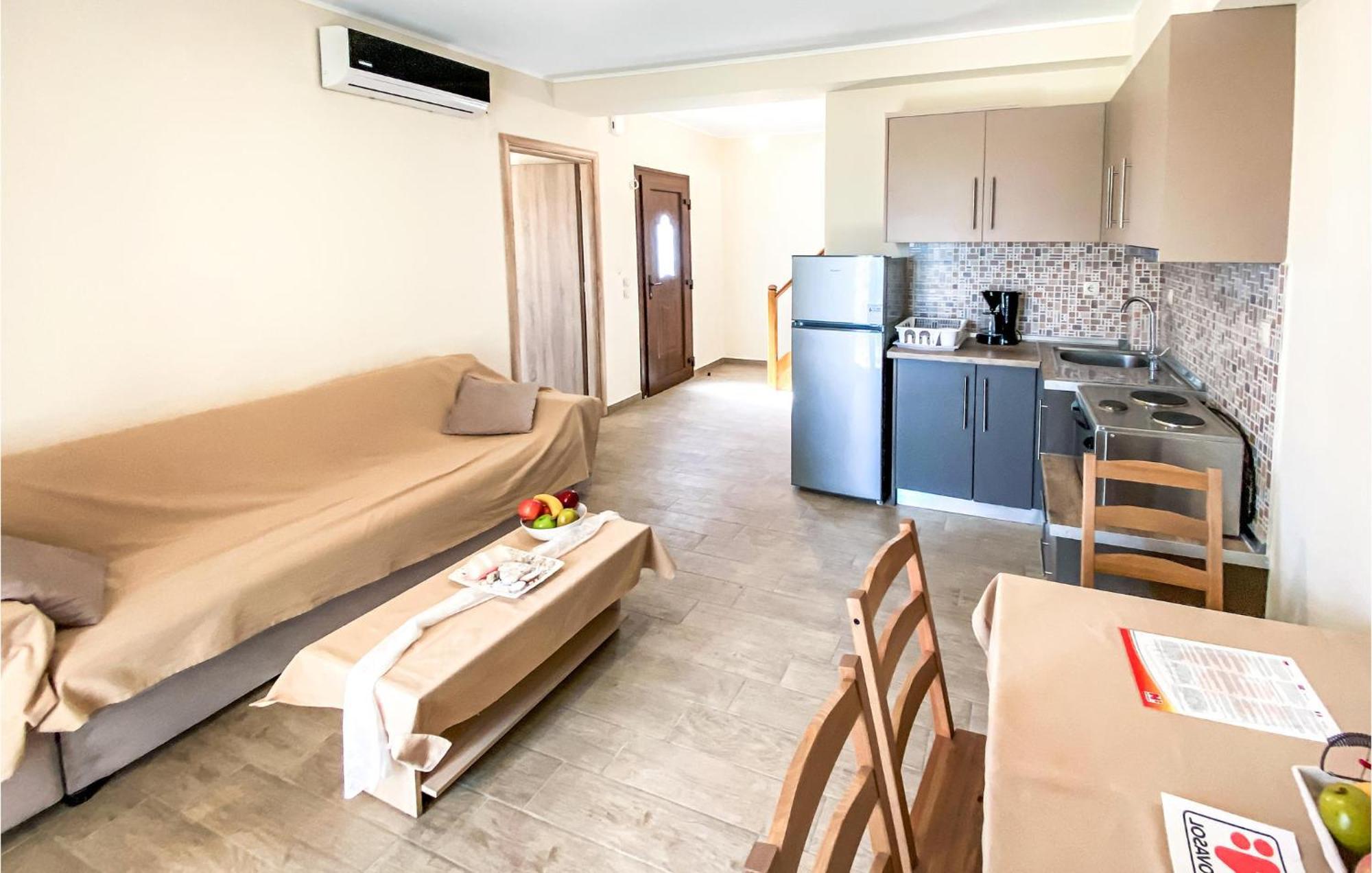 2 Bedroom Cozy In * Nafpaktos