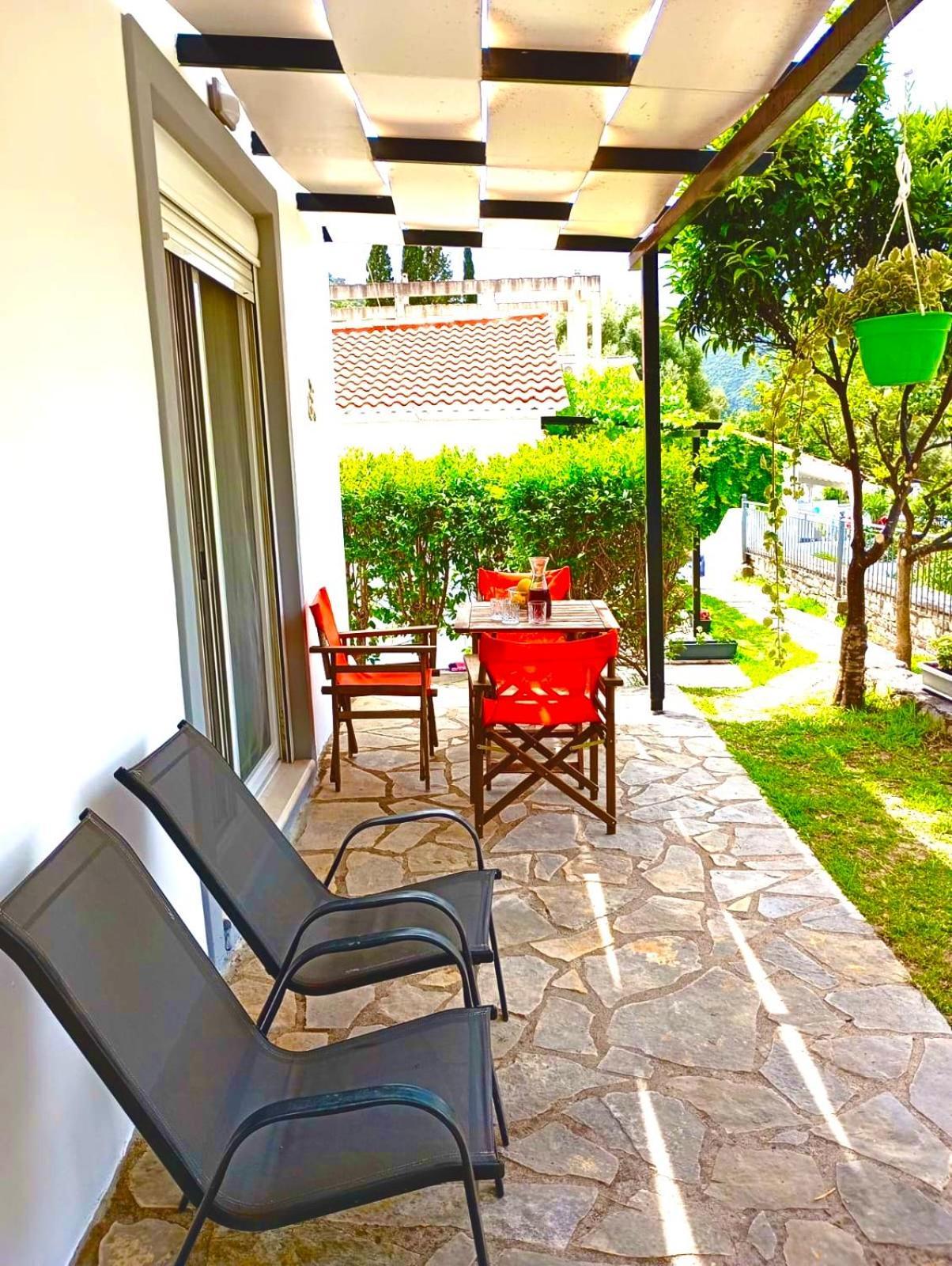 Chakalaka Resort *