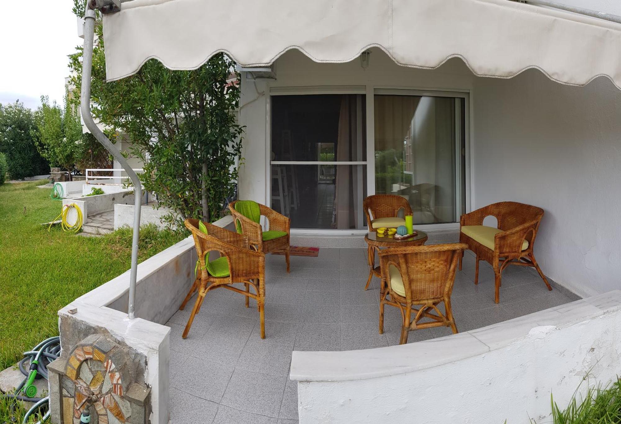 Family House In Gerakini *