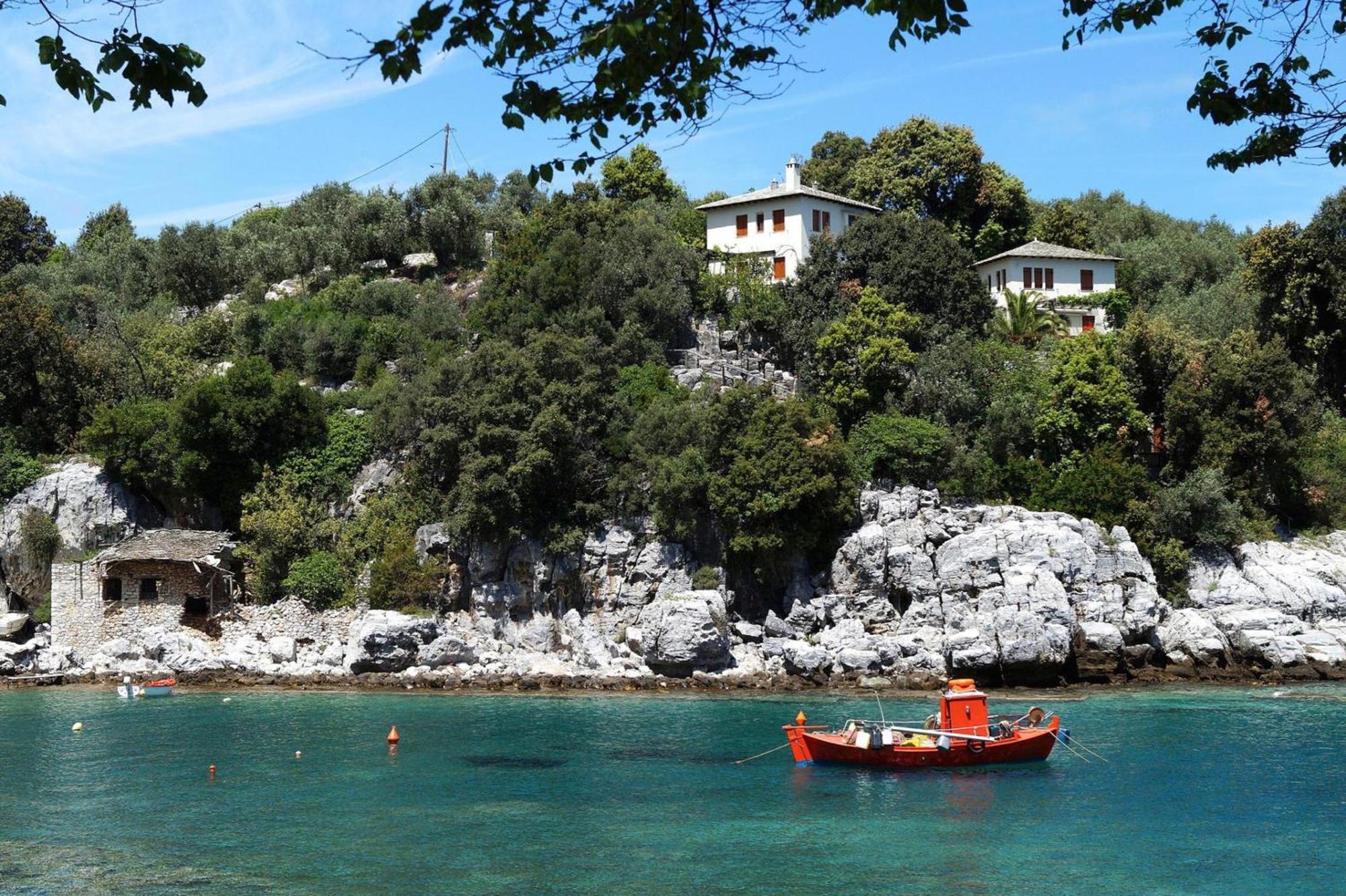 Anastasia's In Pelion Makrirrakhi