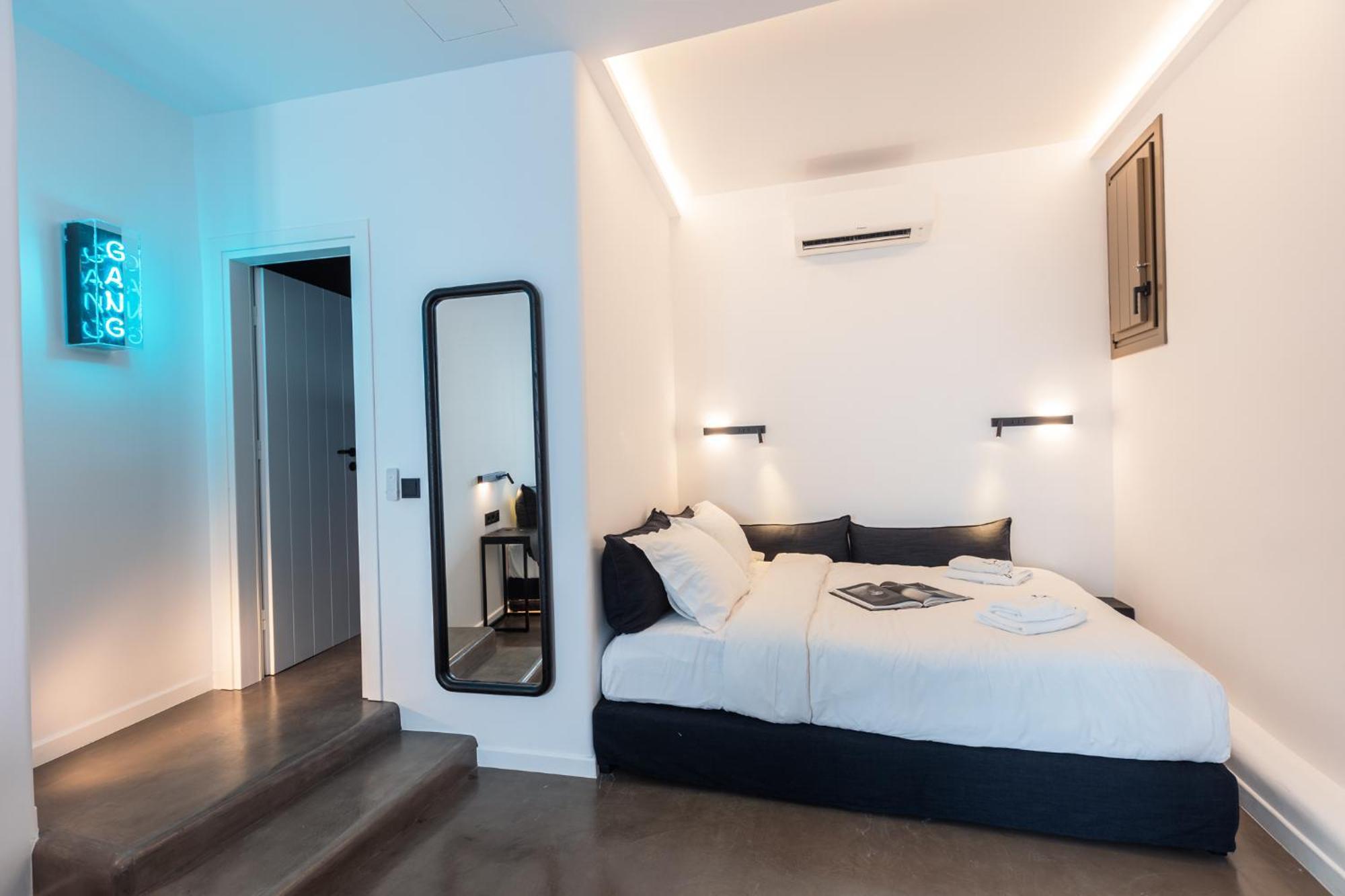 She Mykonos - The Residency