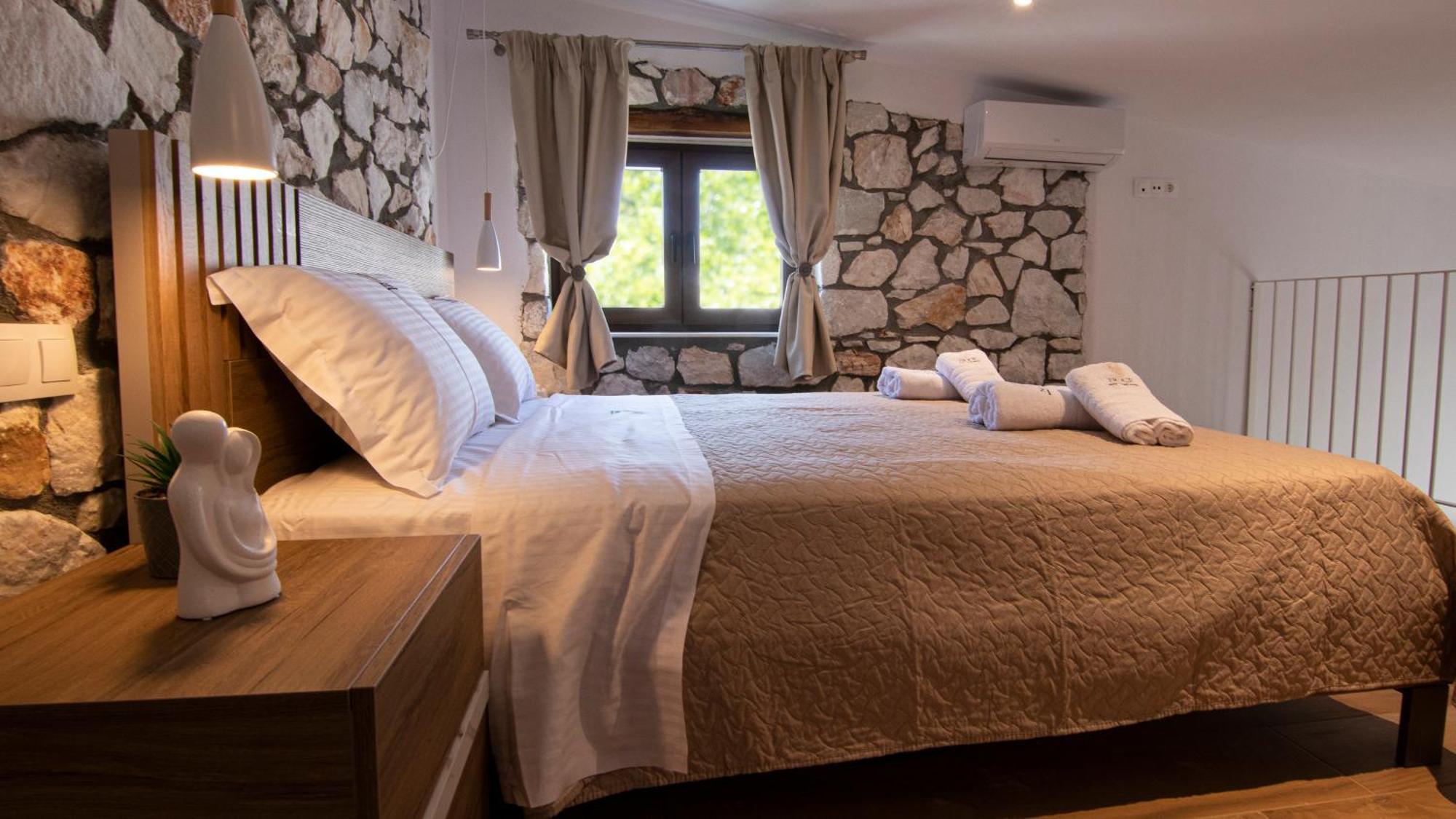 Noce Luxury Vourvourou