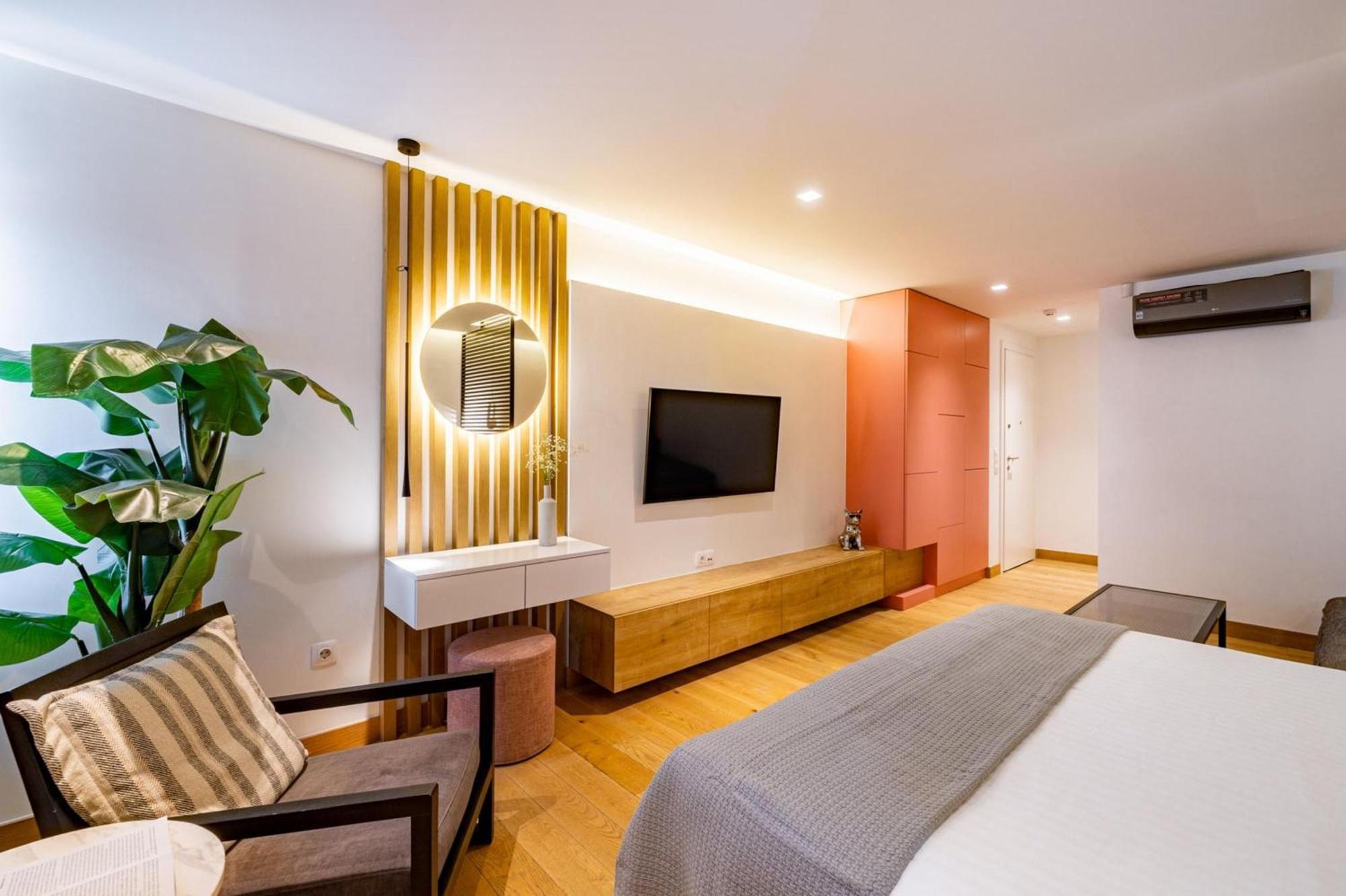 Apartment Earth Boutique Next To Stavros Niarchos