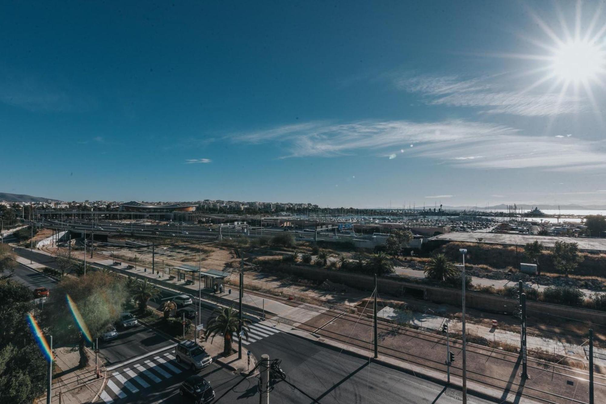 Earth Boutique Next To Stavros Niarchos Apartment