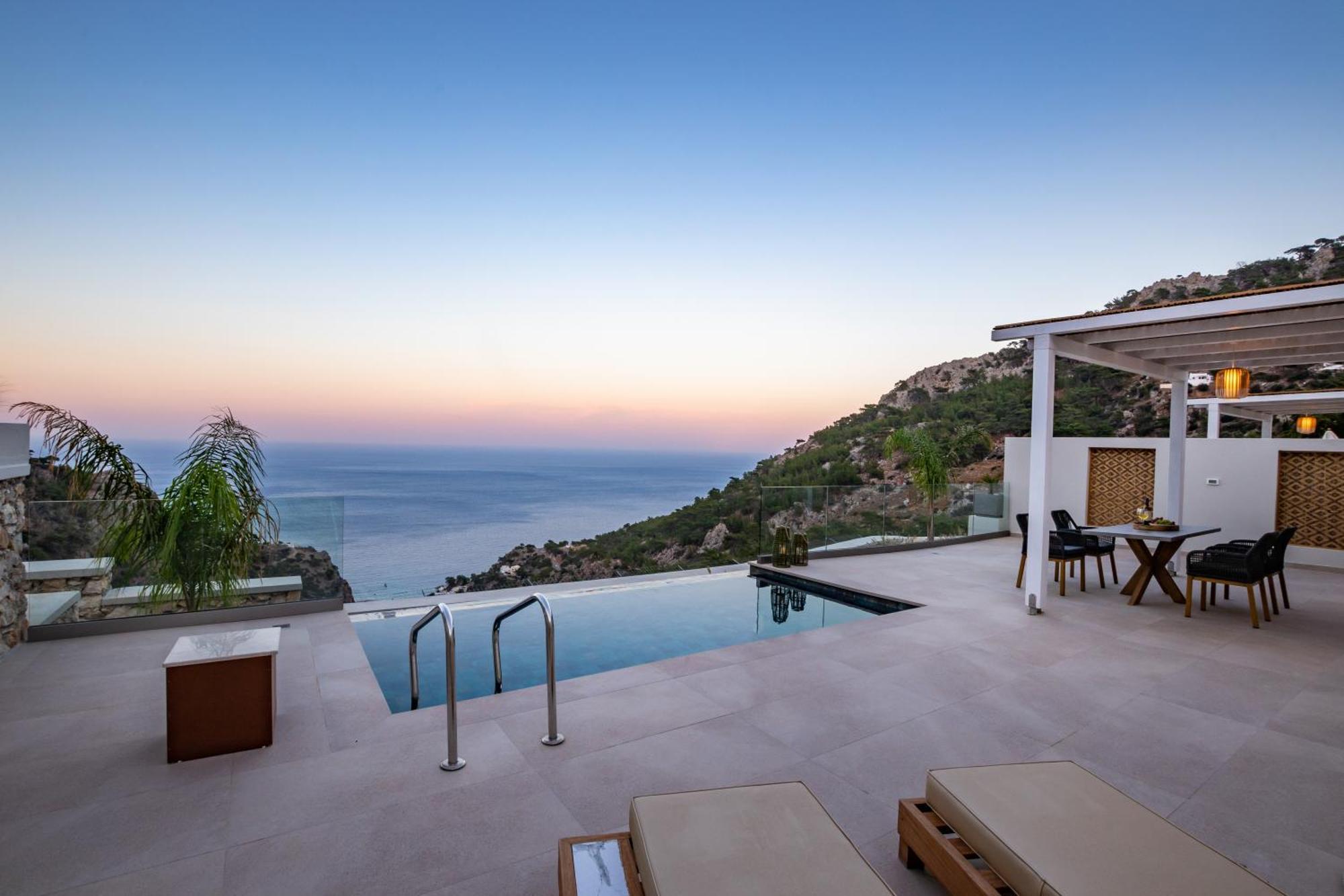Mertelia Luxury Villa