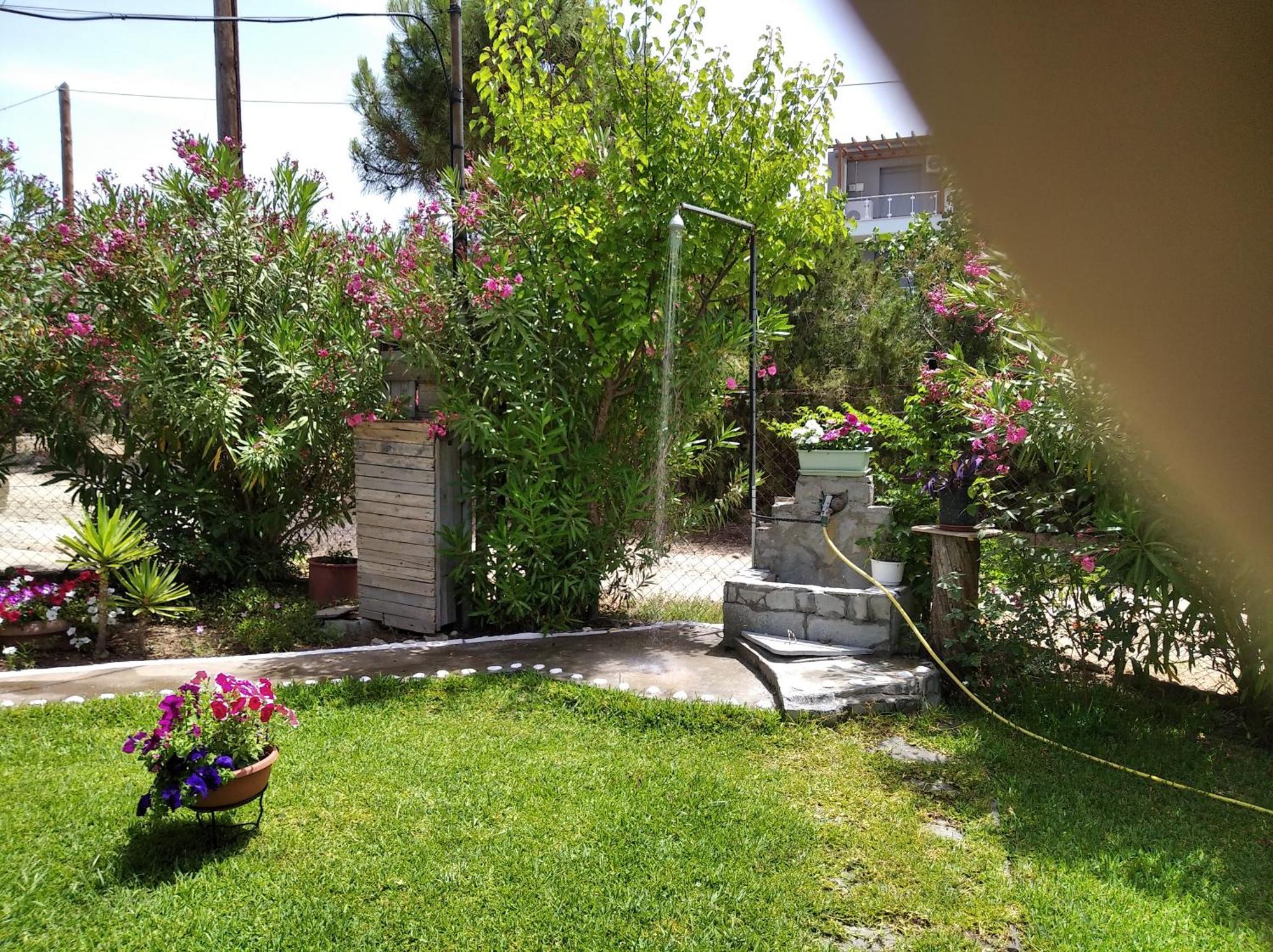 Kalyves, 2 Bedrooms, Sleeps 6, 700sqmgarden, 180m From