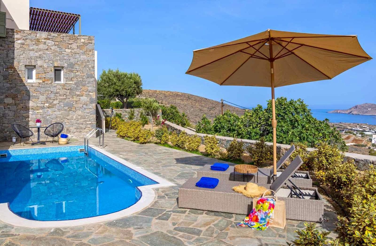 Stelios-korina With Pool And Stunning View In Syros Posidonia Posidhonia (Syros)