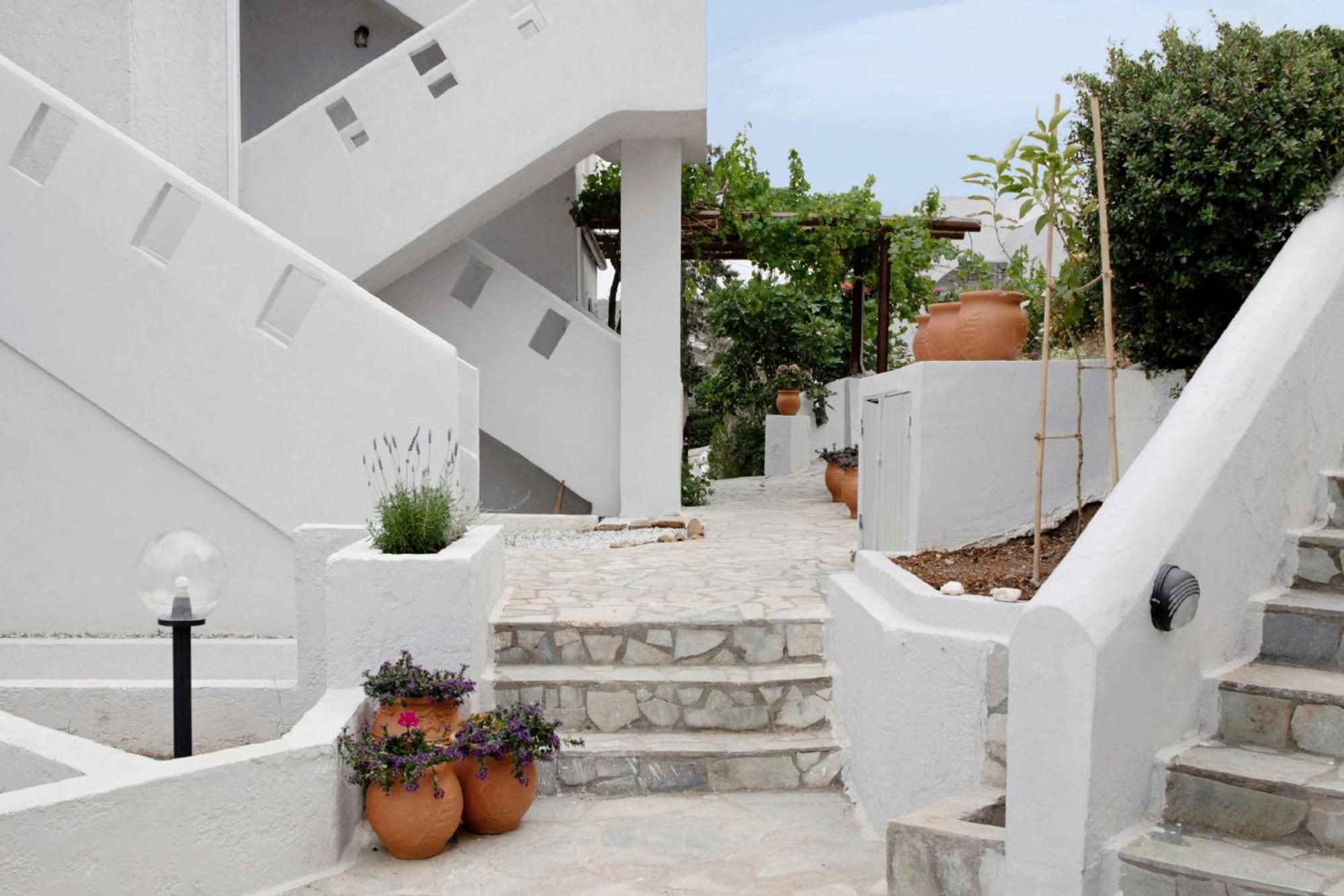 Thalia Bloom Aparthotel