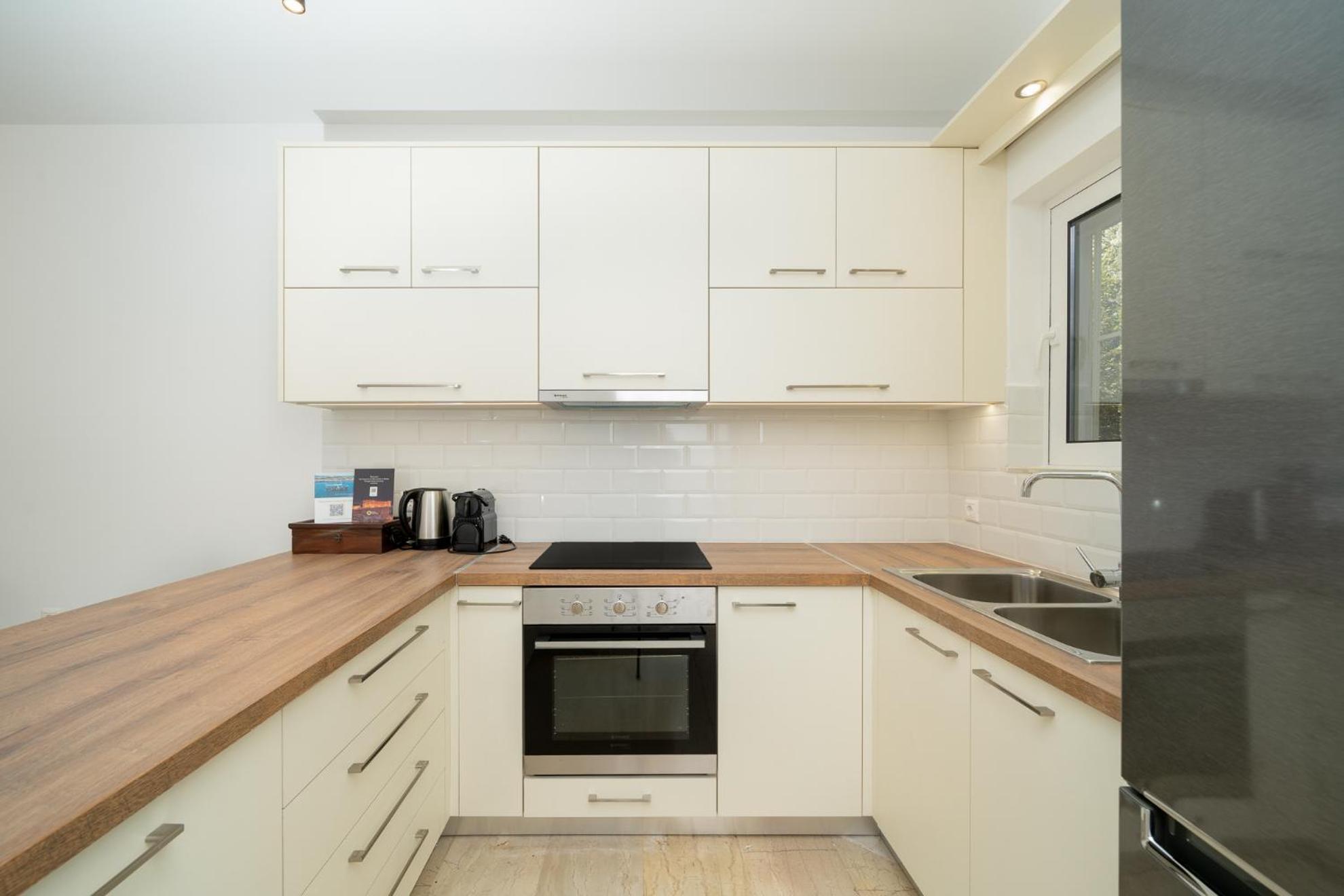 Domus By A&d Apartment *