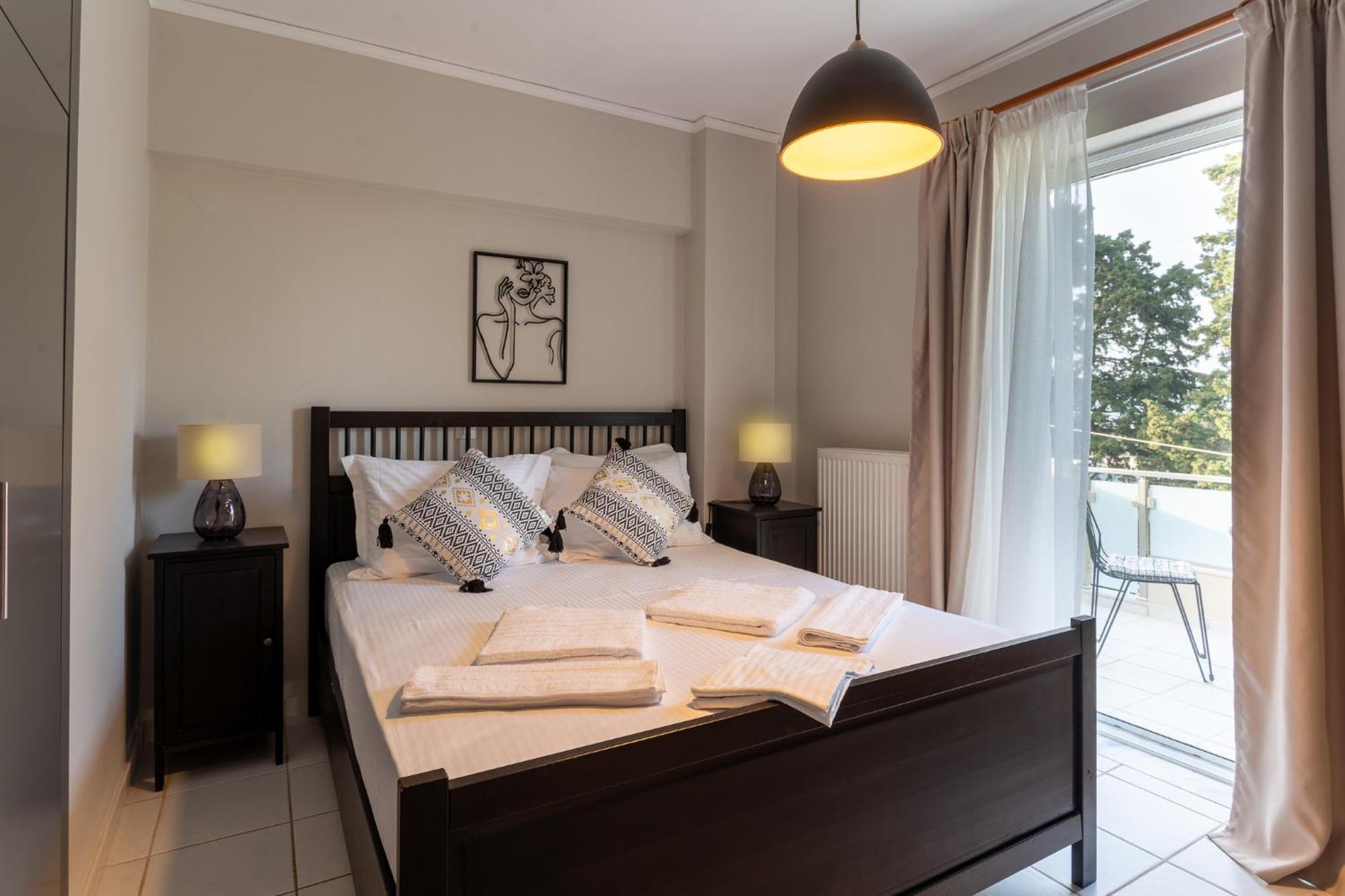 Comfortable 3-bedroom Maisonette Near The Sea *