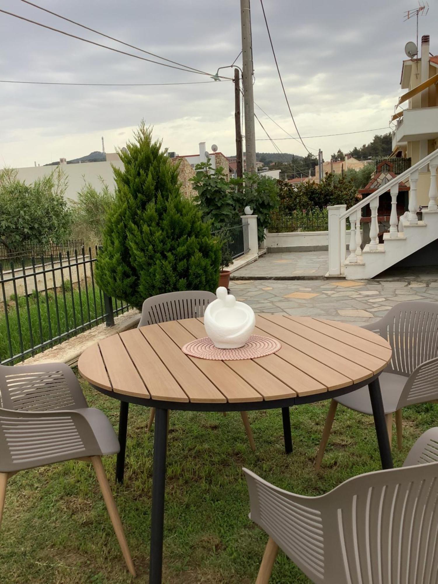 Holiday home Sunny Luxury House Iraklitsa *
