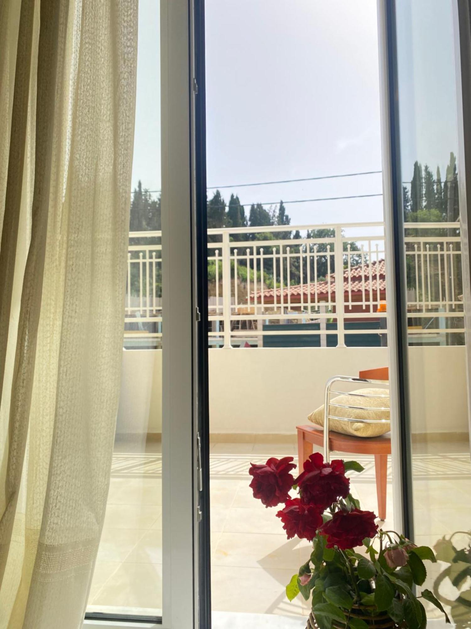 Sole E Mare At Sidari Apartment