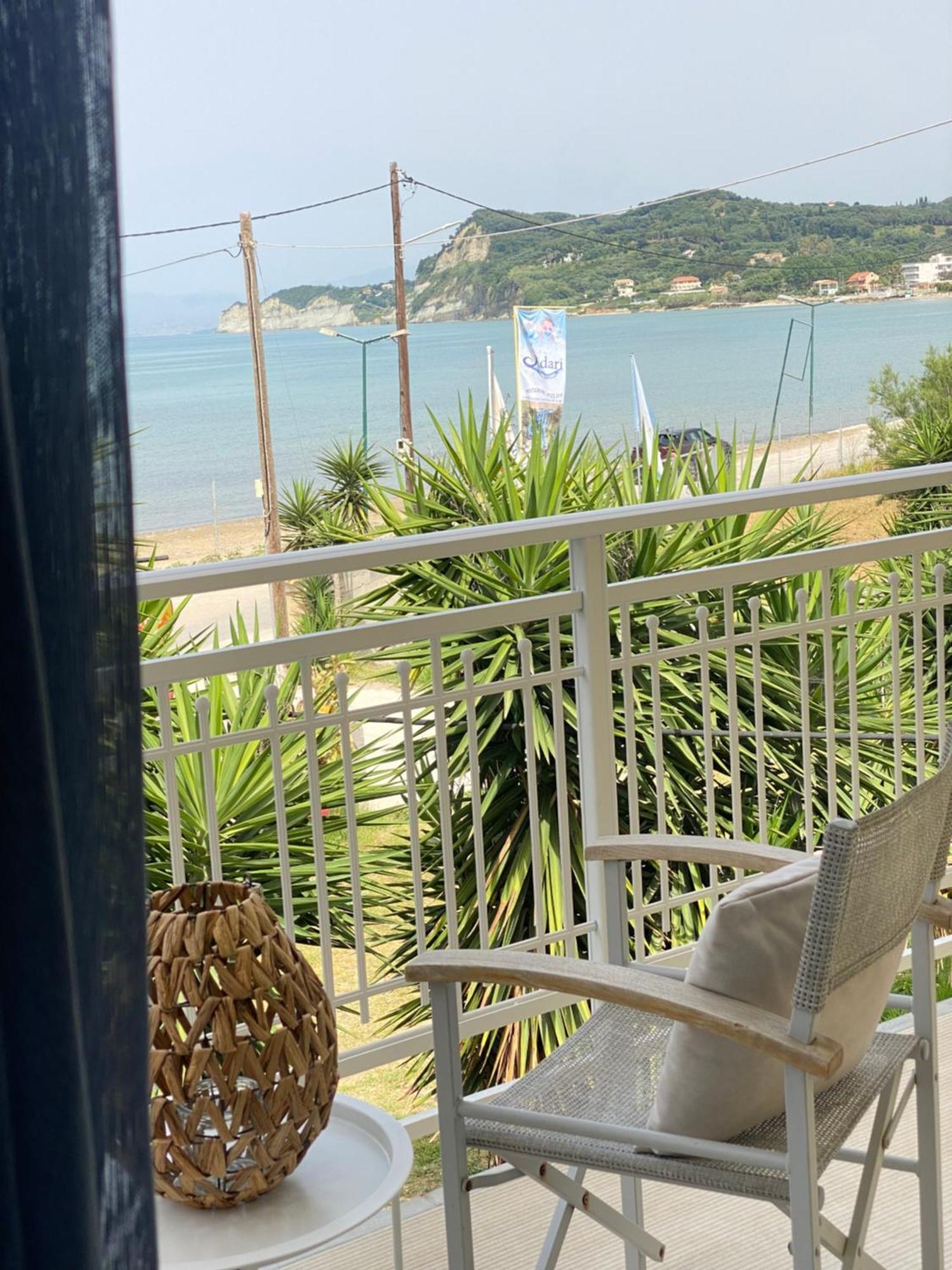 Sole E Mare At Sidari *