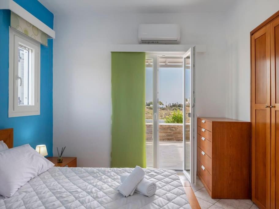Angel Serenity Parikia (Paros)