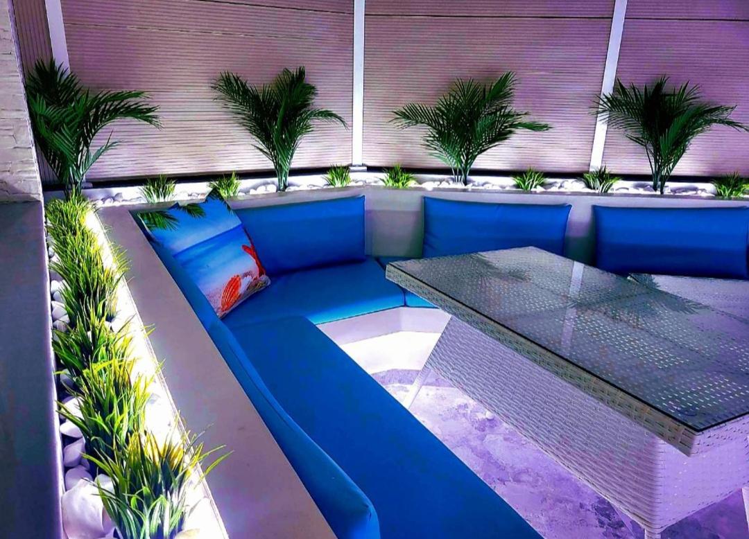 Sun Sea No 7 First Line Apartment *