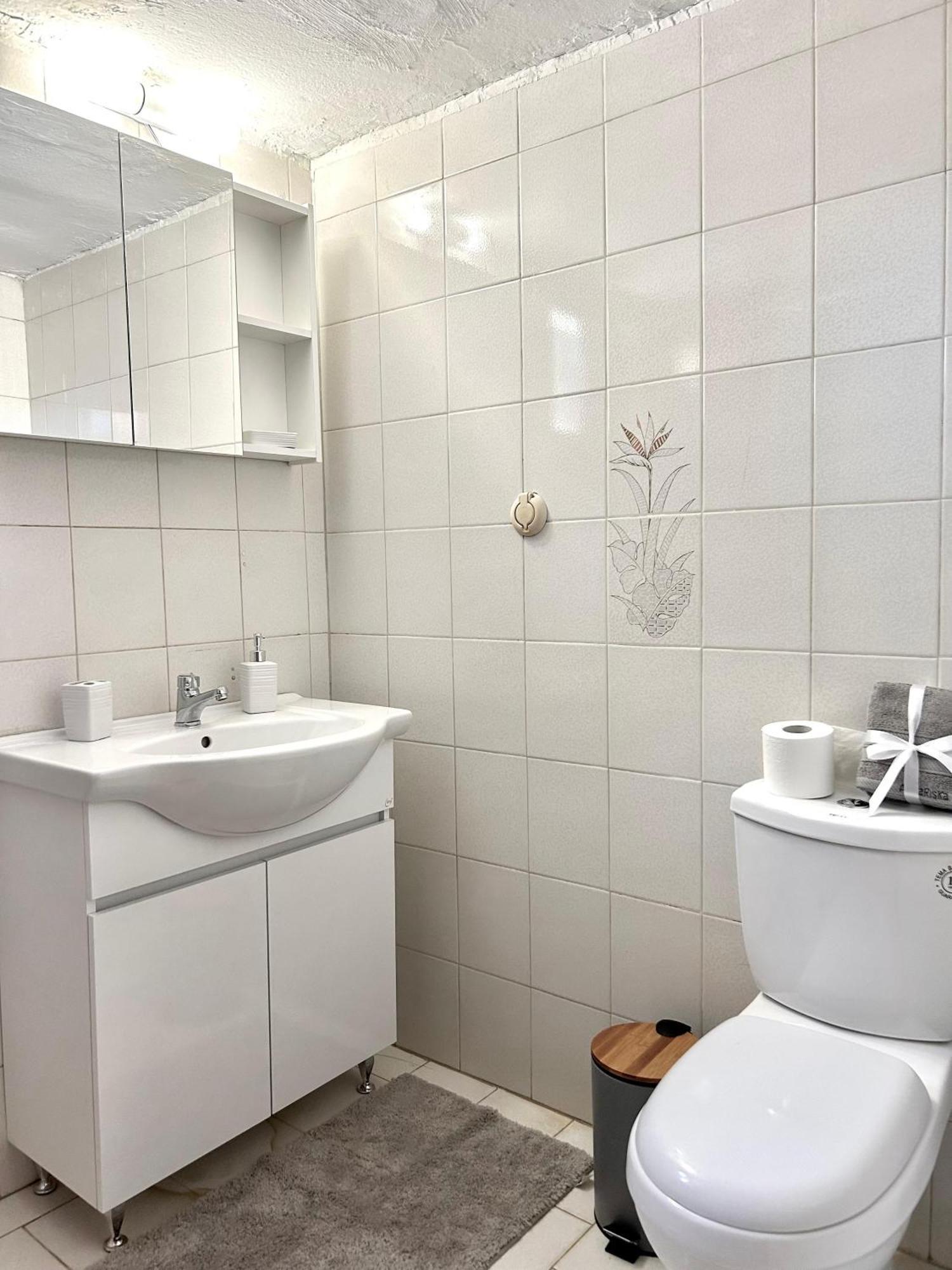 Golden View Apartment
