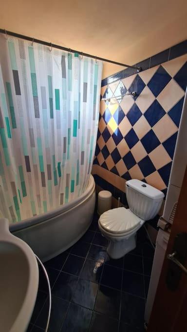 The House Of Happiness Apartment *