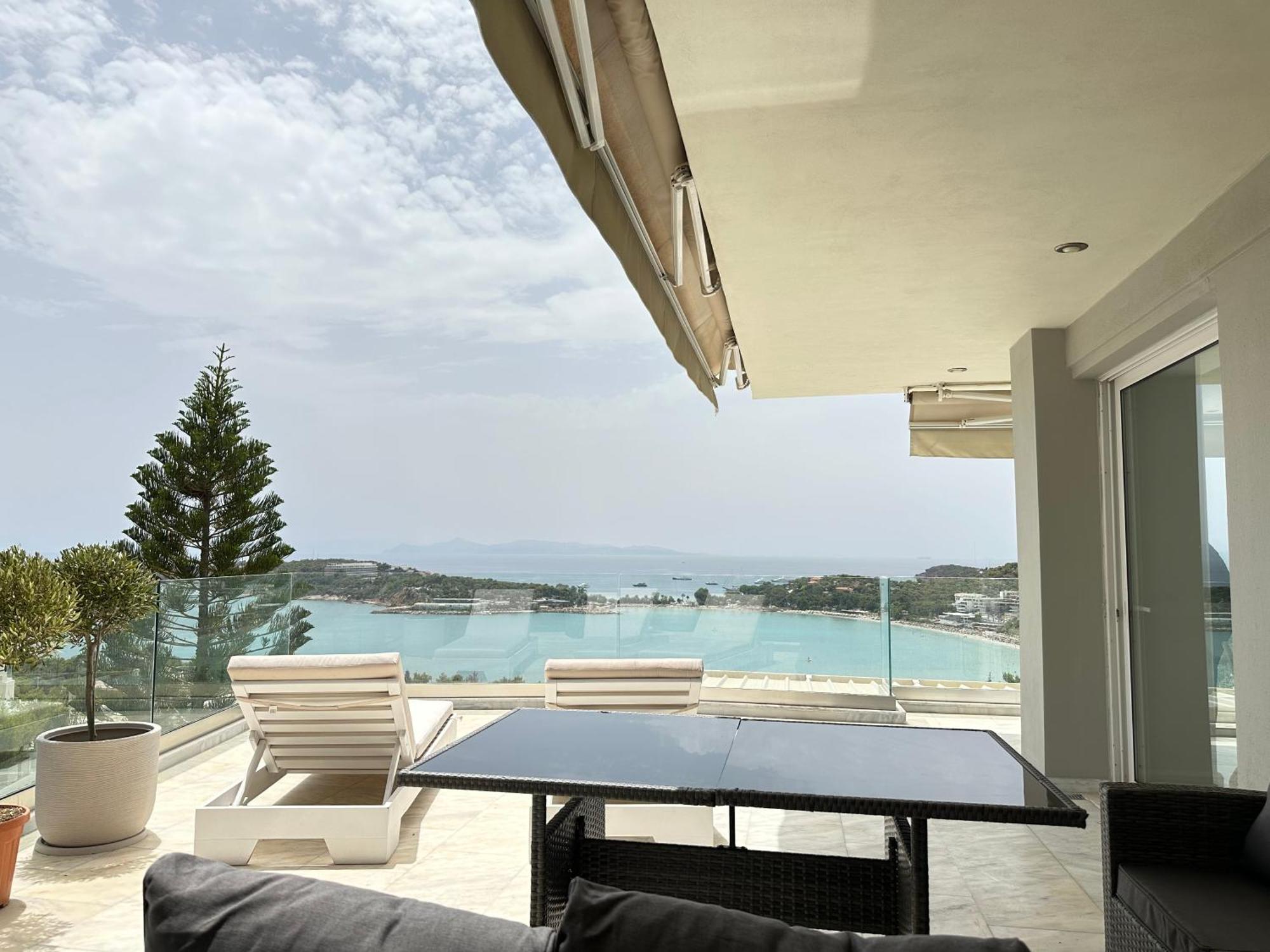 Dream View Vouliagmeni *
