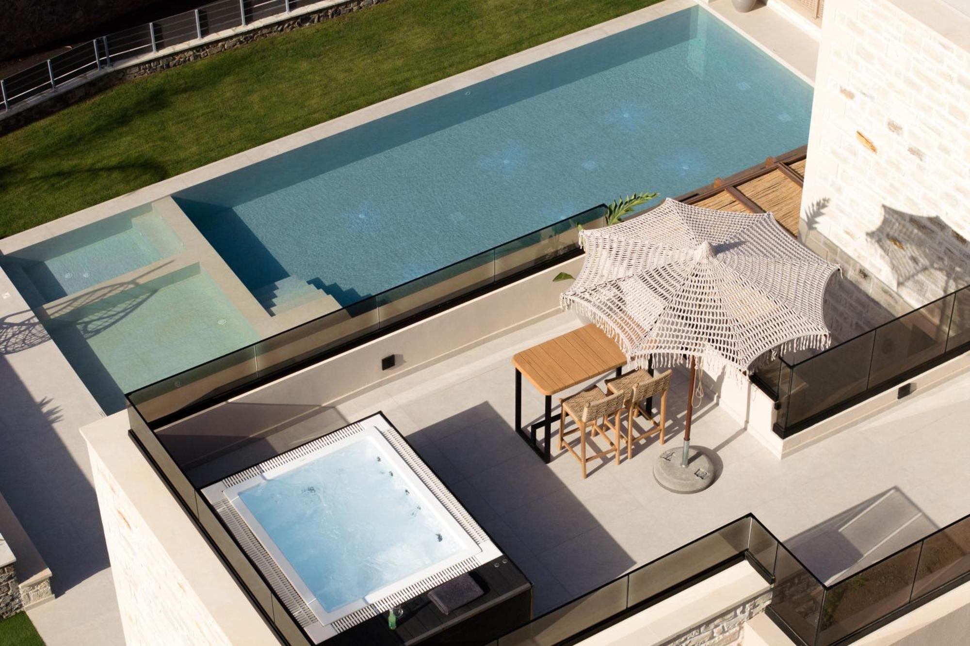 Elouera Villas, With Pool, Hydromassage, Seaview, By Thinkvilla *