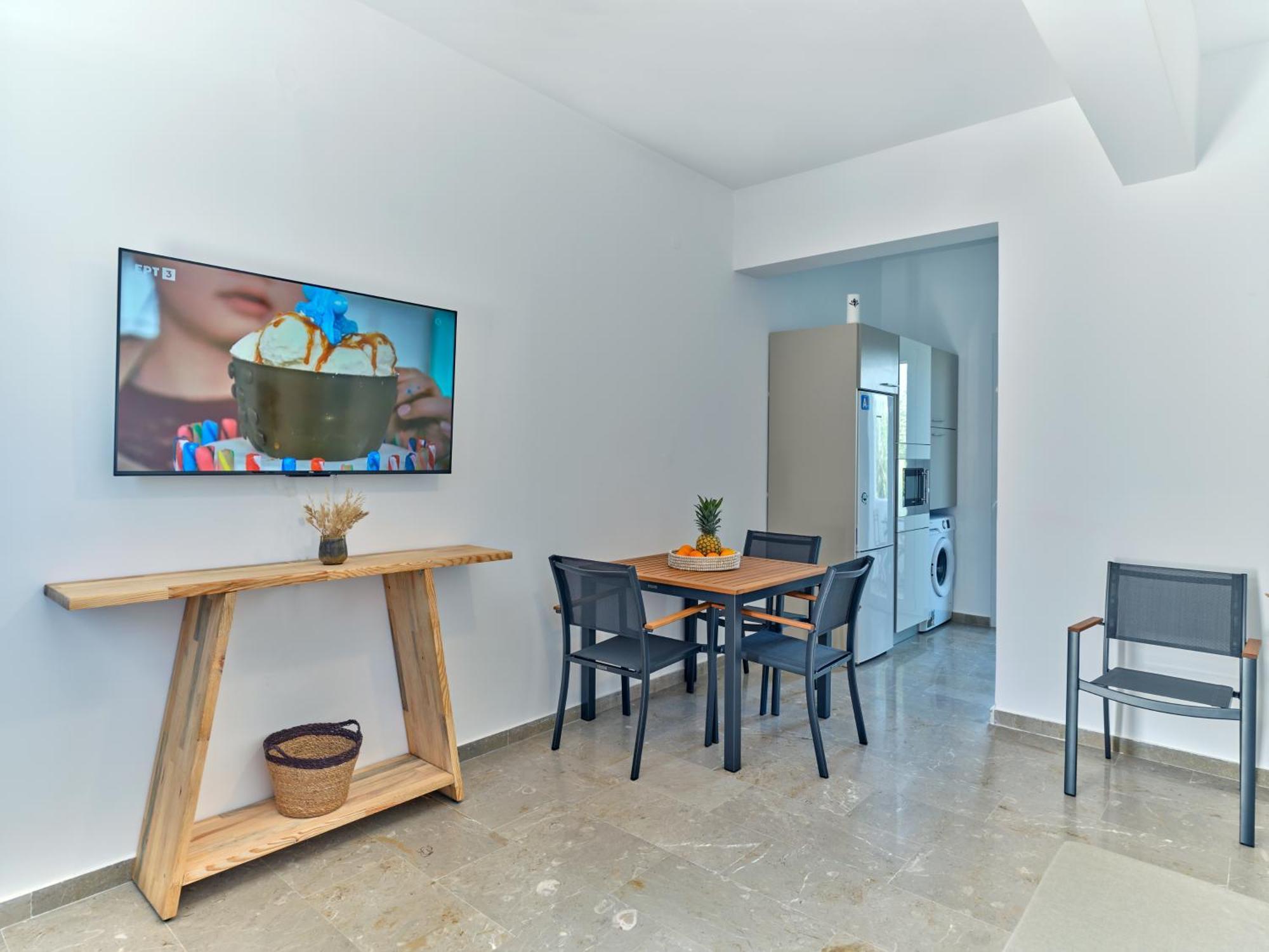 Aurora Beachside Home, Beach, Paros Apartment *