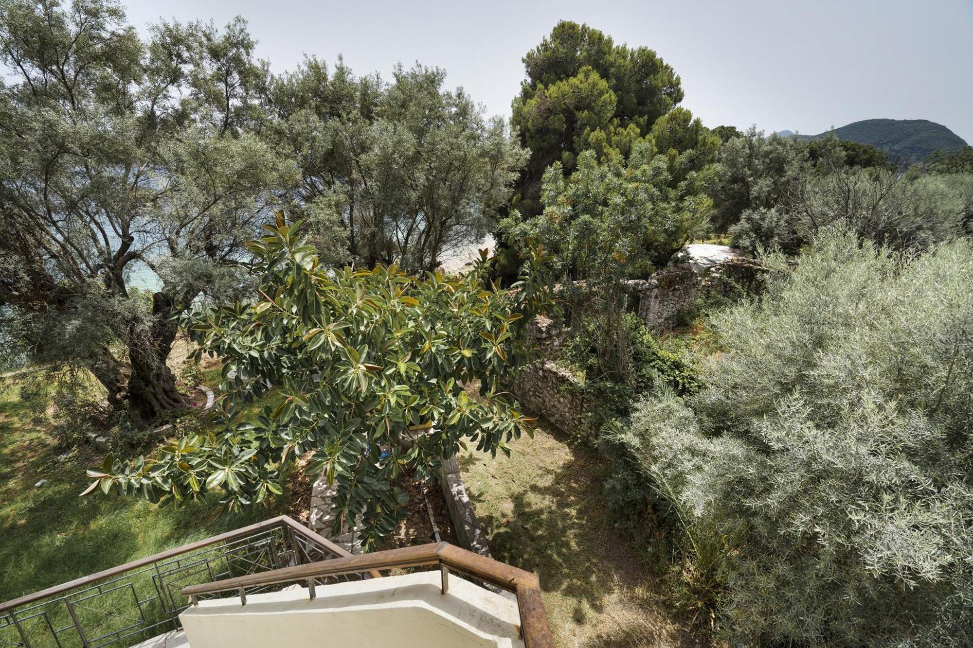 Diamerisma 2ari B Nydri (Lefkada)