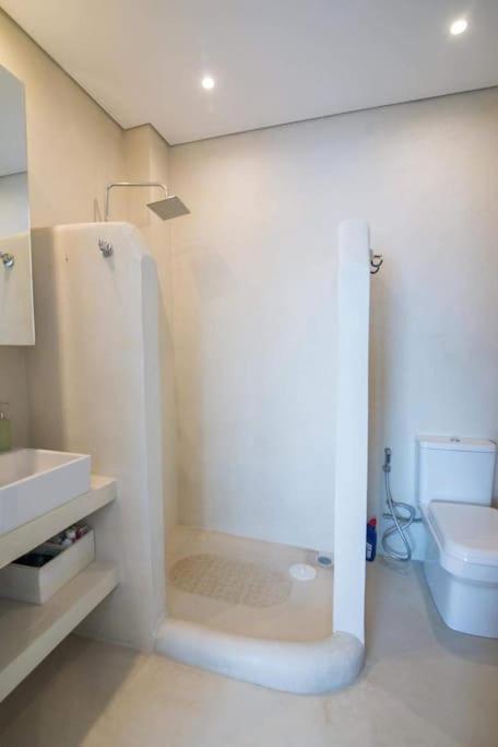 Villa White-blue Luxury 1 *